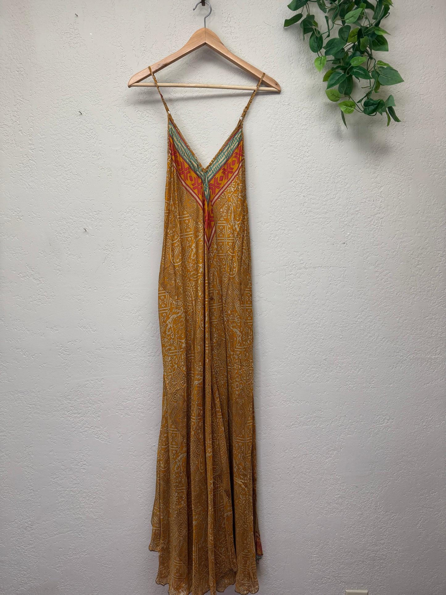 Aura Dress ~ One Size ~ Camel Ride