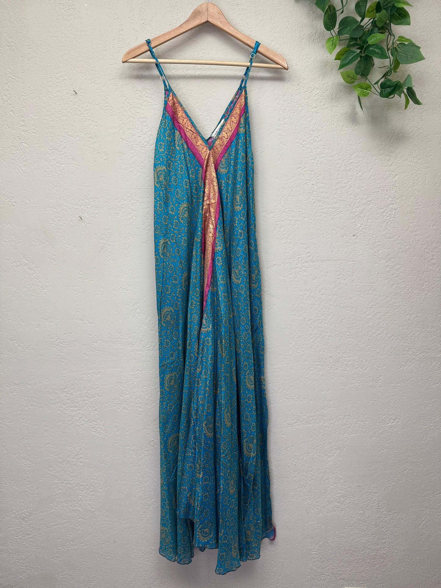 Aura Dress ~ One Size ~ Bubble Gum Fairy
