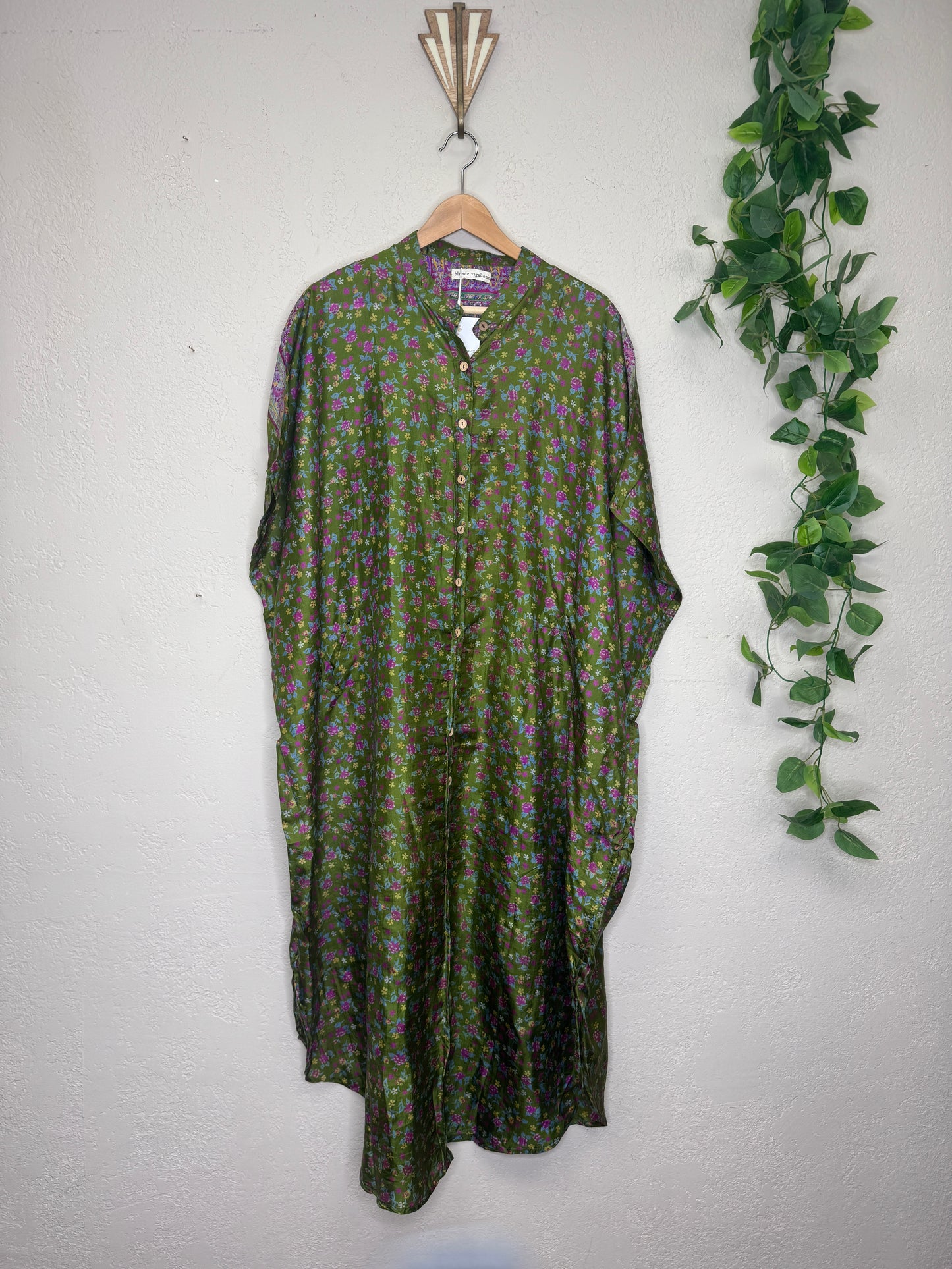 Boyfriend Dress ~ One Size ~ English Garden