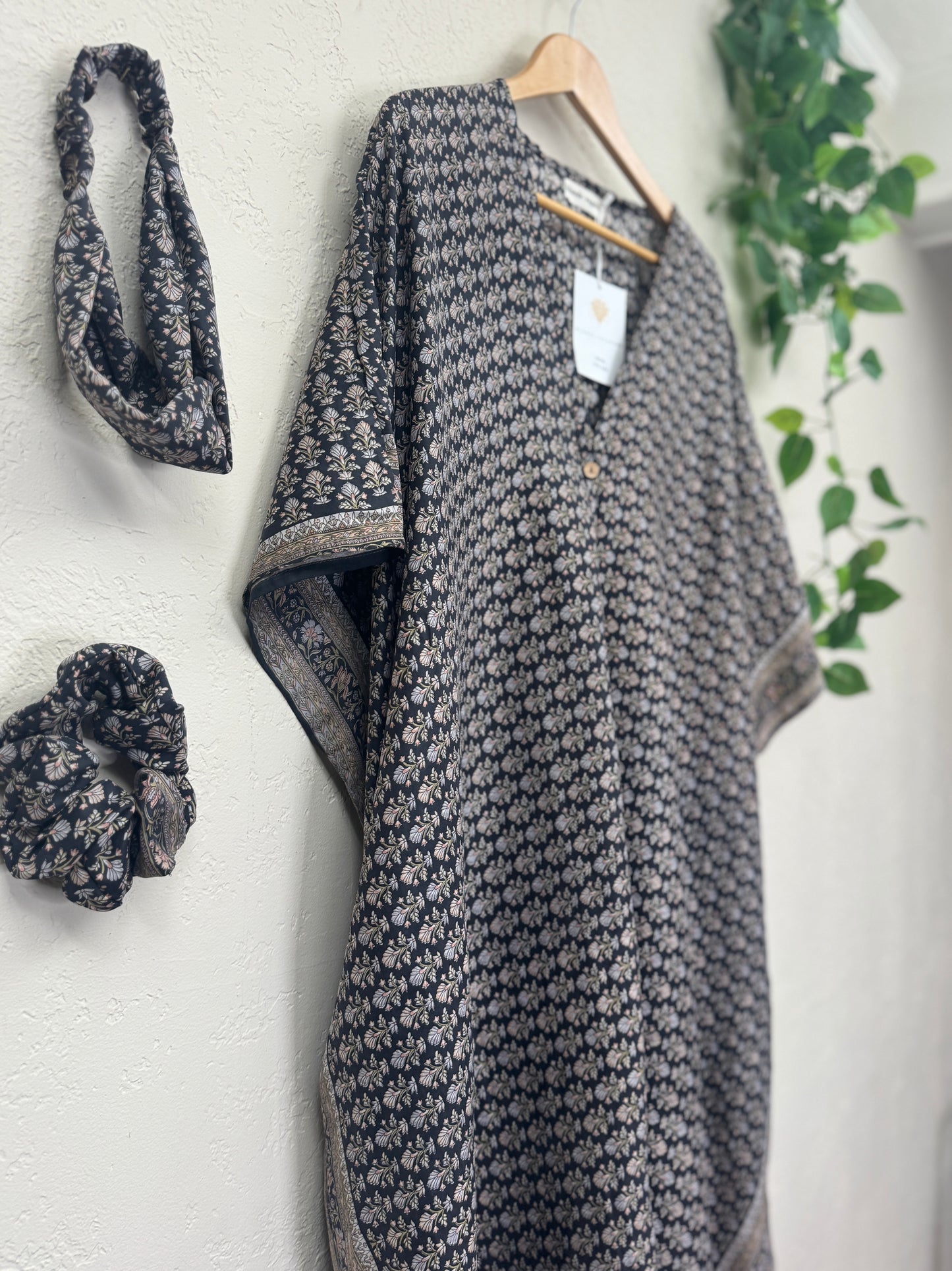 Aphrodite Kaftan Dress ~ One Size ~ Obsidian Botanica