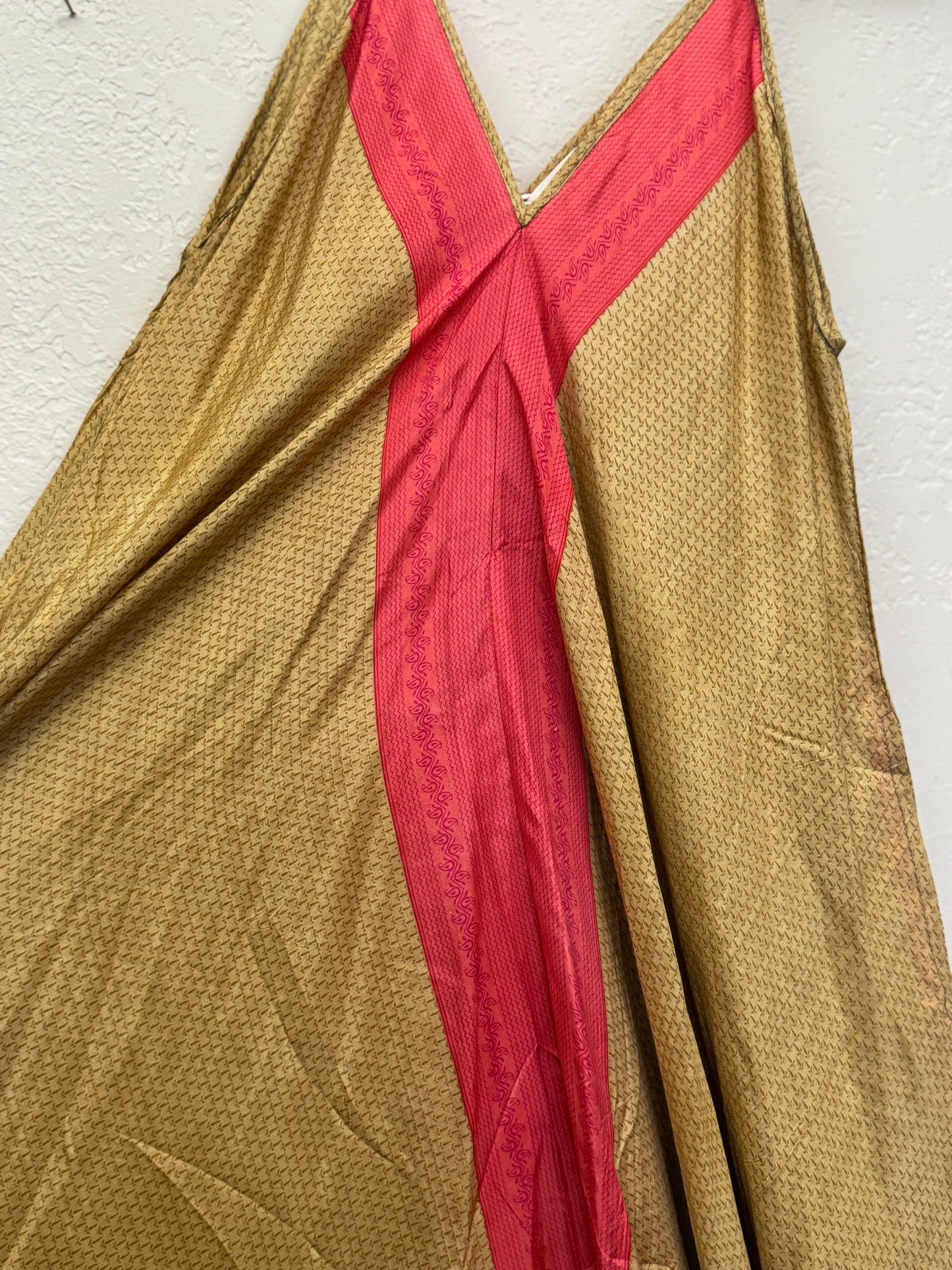 Aura Dress ~ One Size ~ Heart of Gold