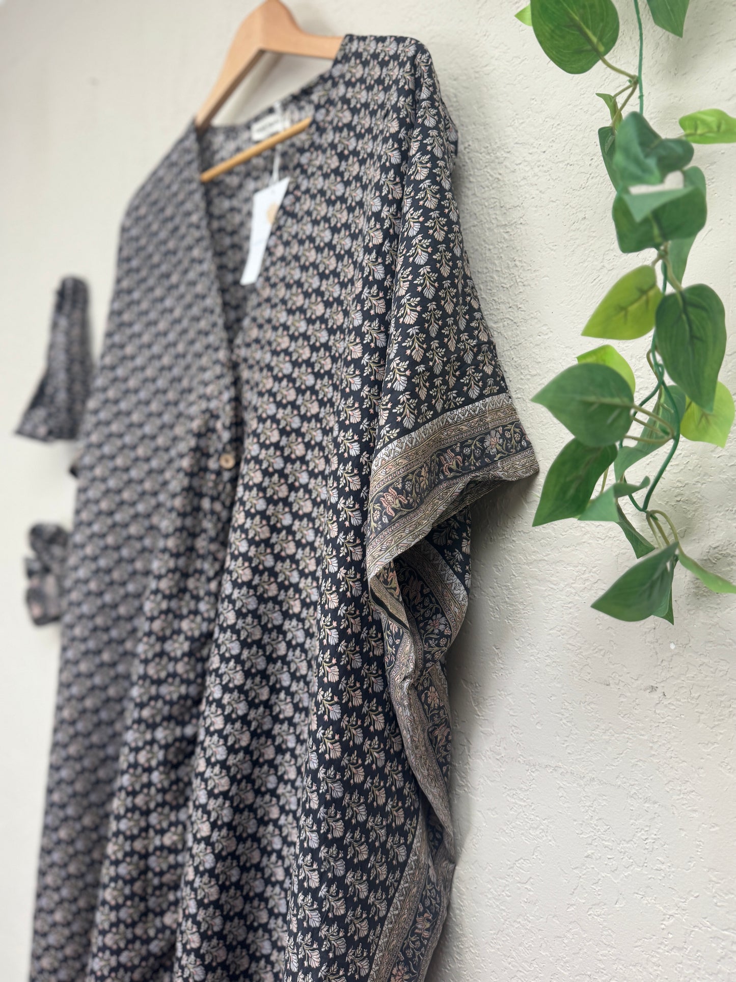Aphrodite Kaftan Dress ~ One Size ~ Obsidian Botanica