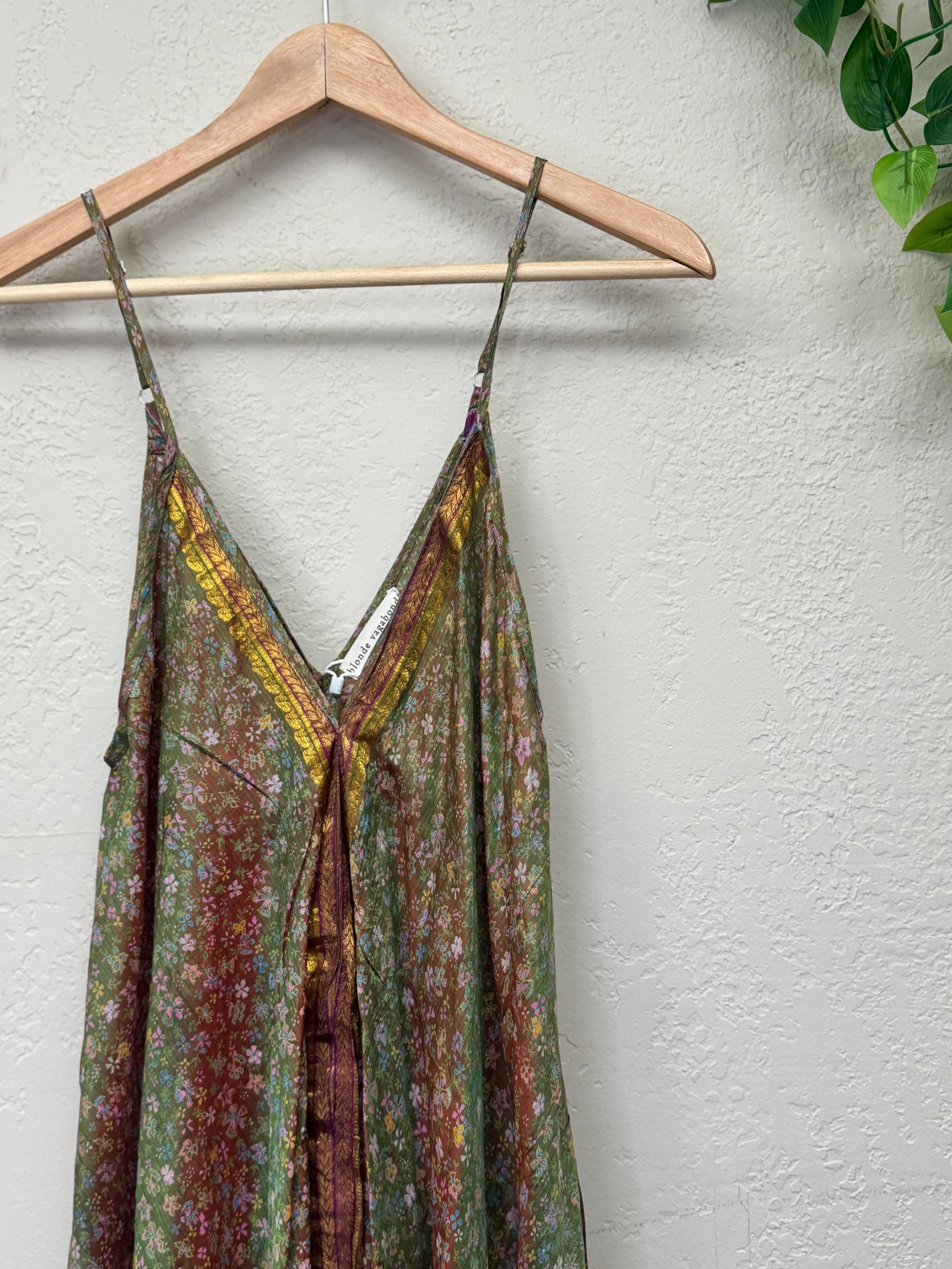 Aura Dress ~ One Size ~ Fairy Forest