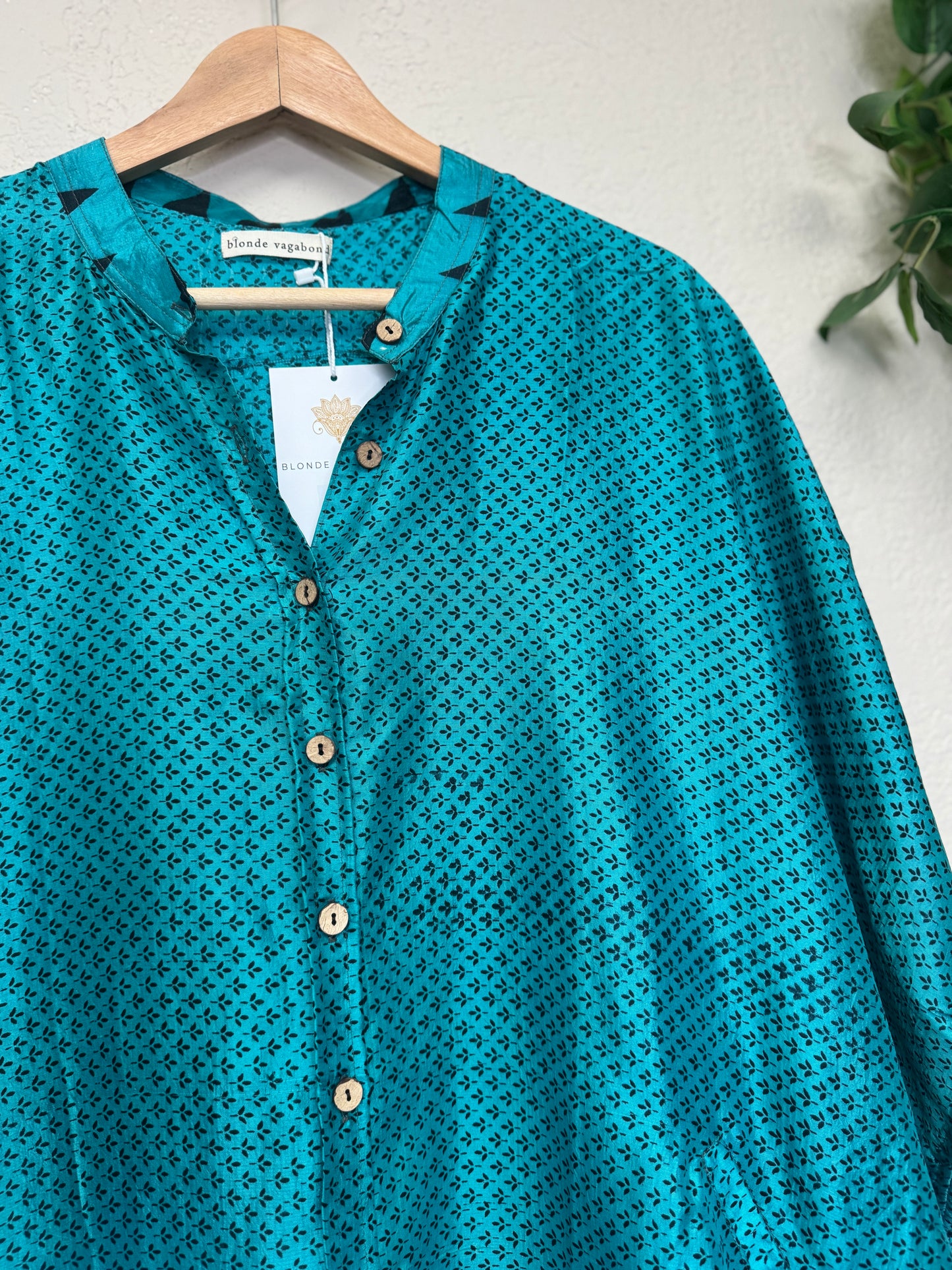 Boyfriend Dress ~ One Size ~ Ocean Peacock