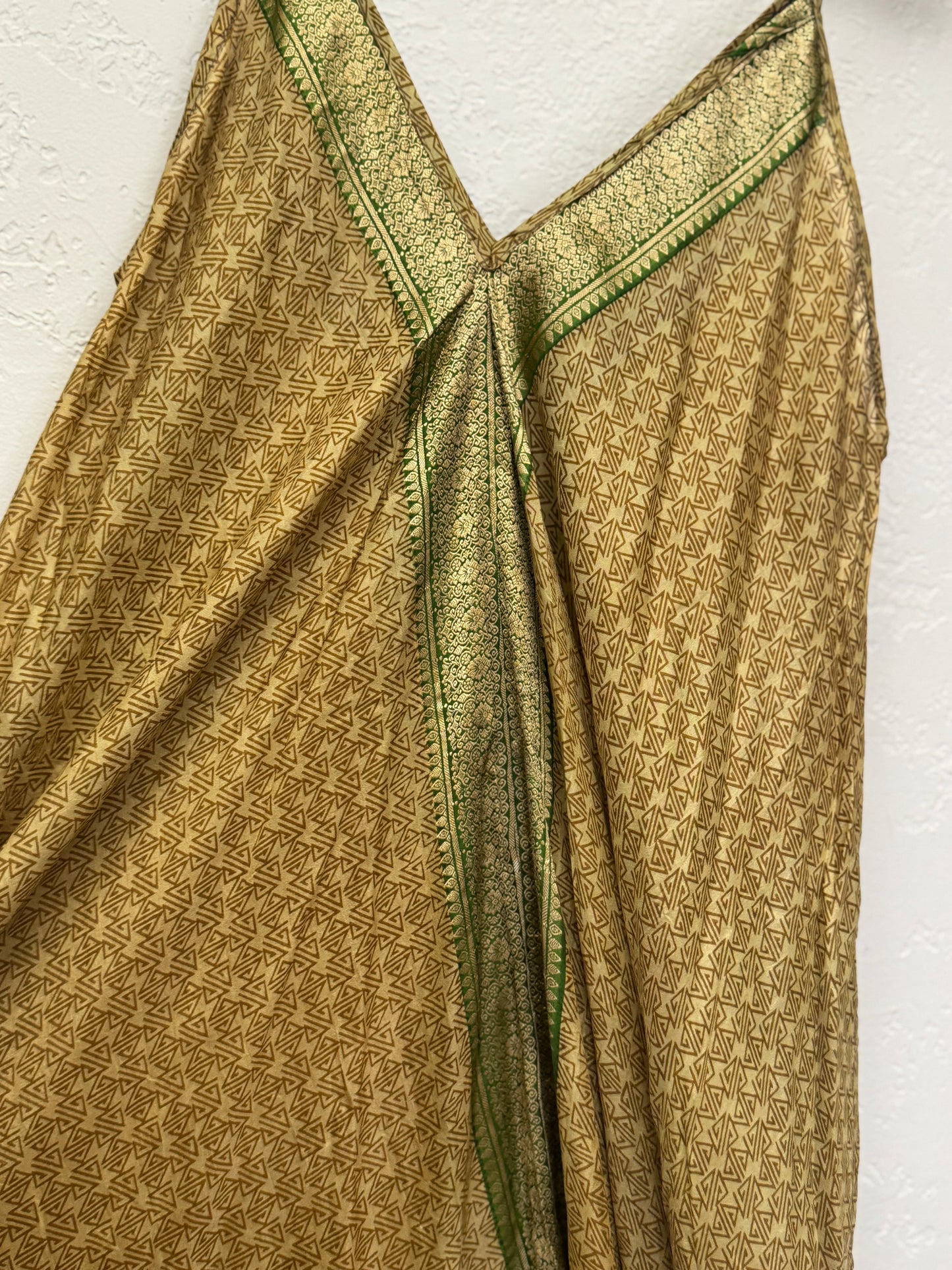 Aura Dress ~ One Size ~ Antique Mood