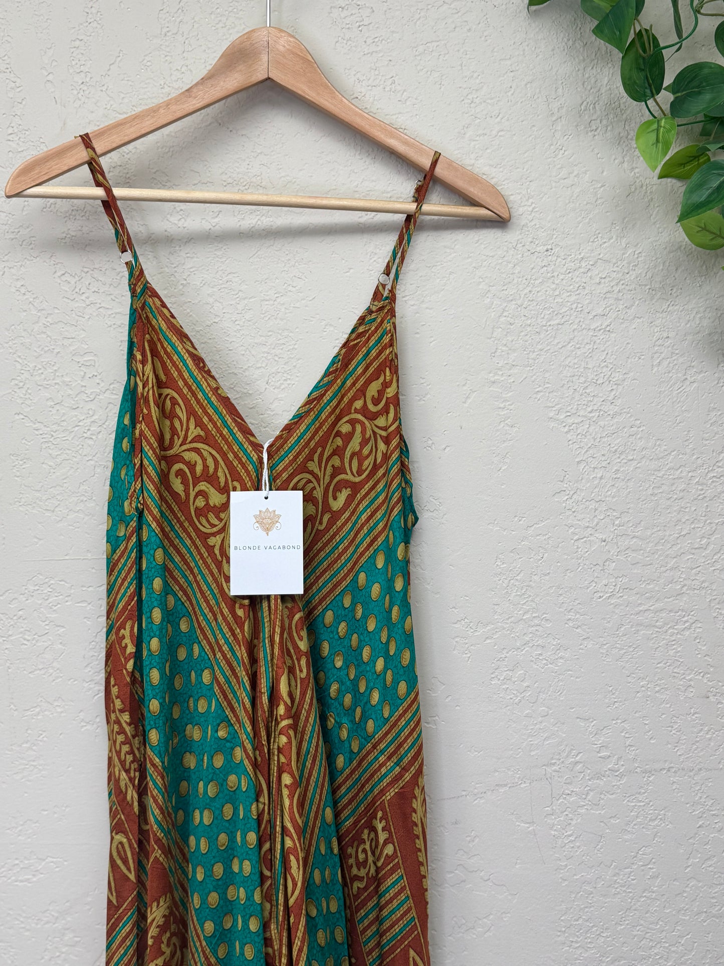 Aura Dress ~ One Size ~ Renaissance