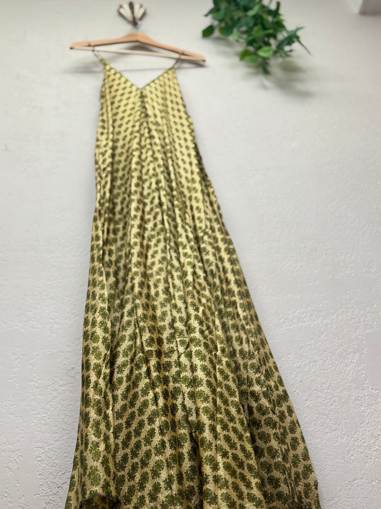 Aura Dress ~ One Size ~ Limerick