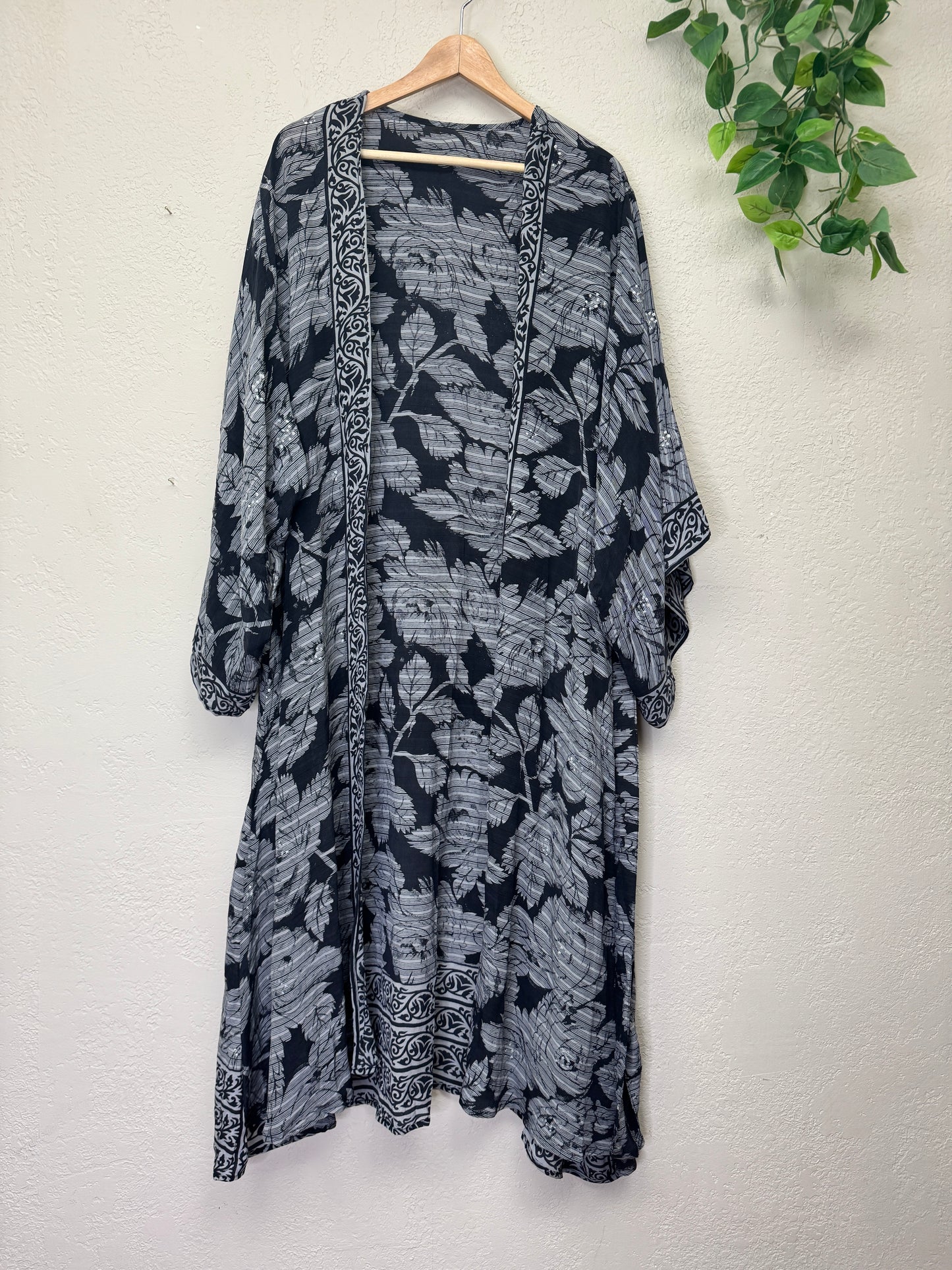 Sparkle Kimono - OS - Black Rose