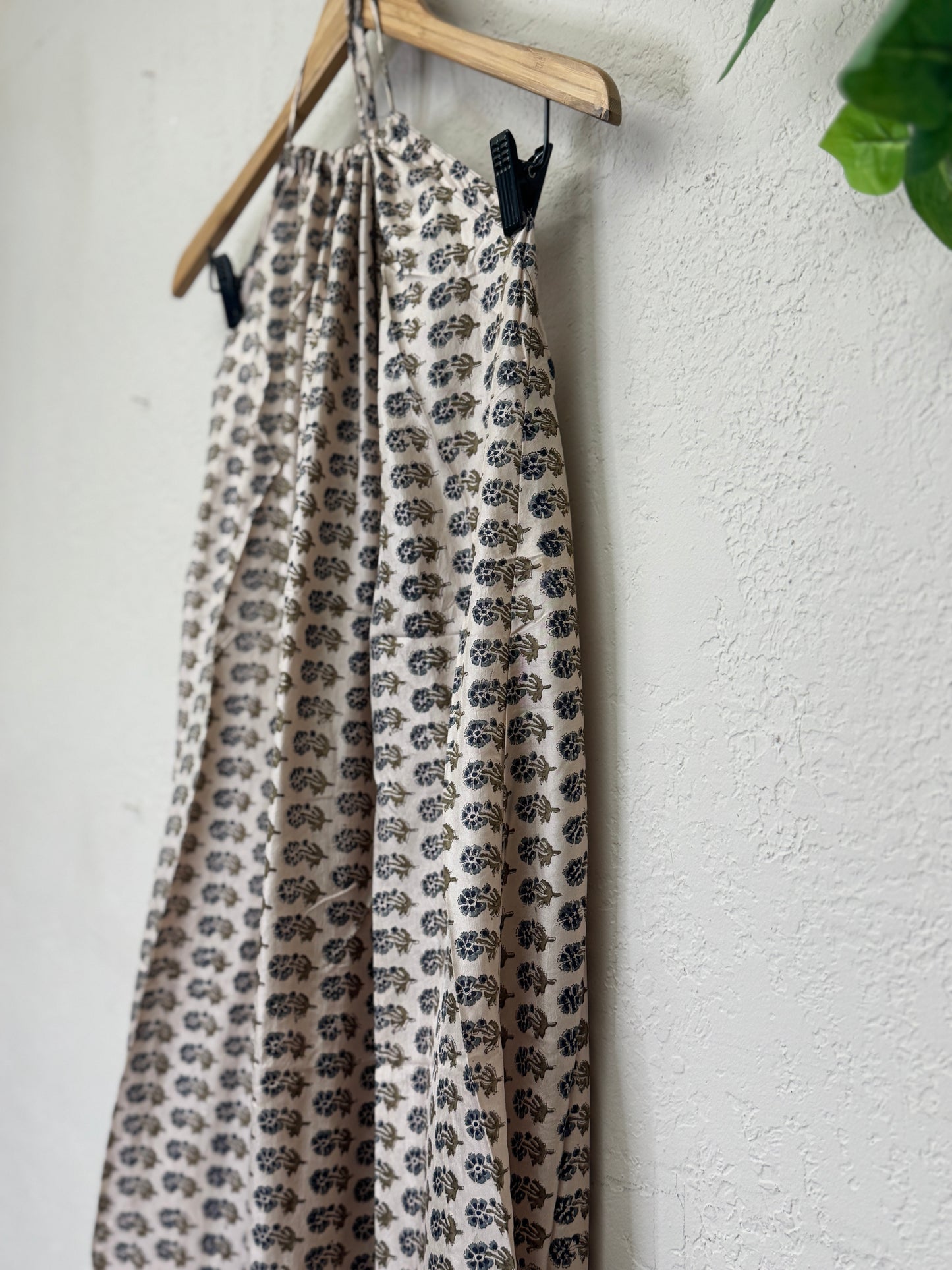 Sunshine Dress ~ OS ~ Classic Elegance