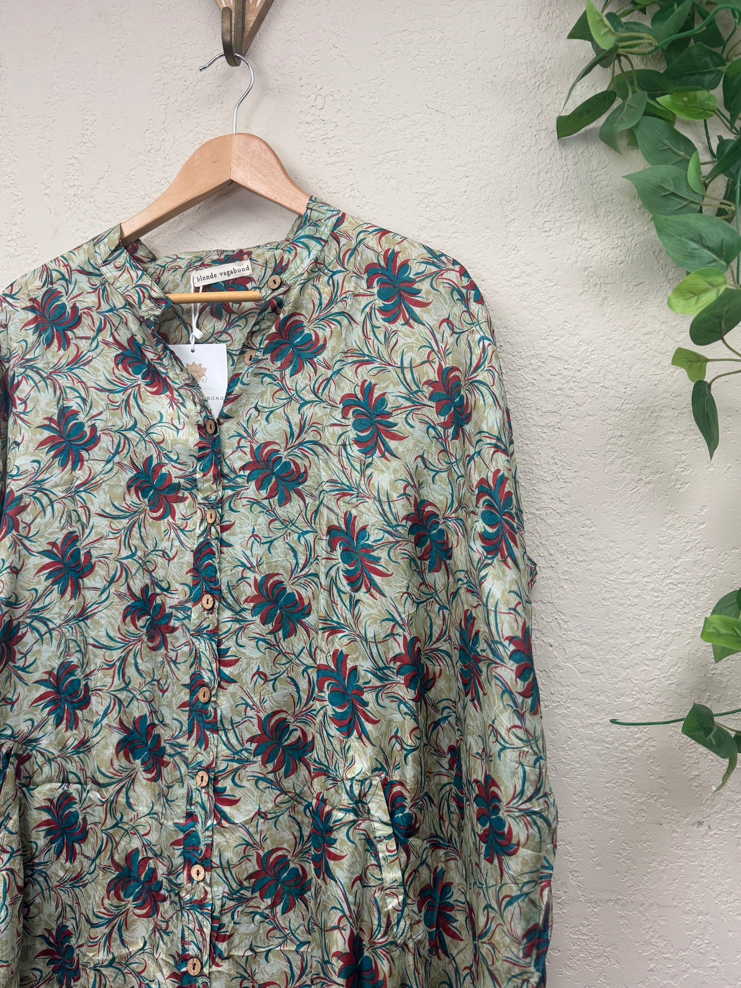 Boyfriend Dress ~ One Size ~ Wild Camellia