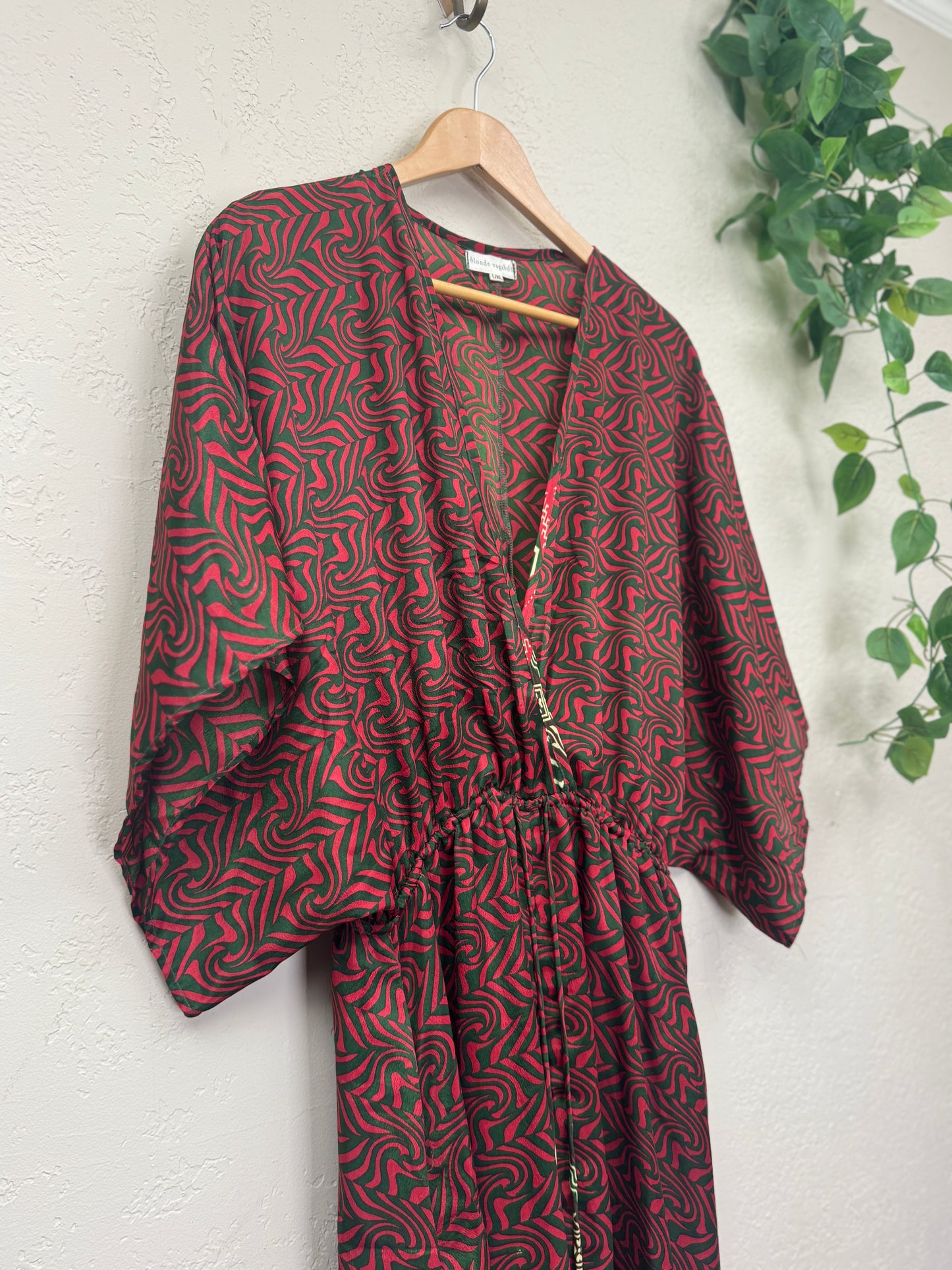 Isla Dress - L/XL - White Rabbit Adventures