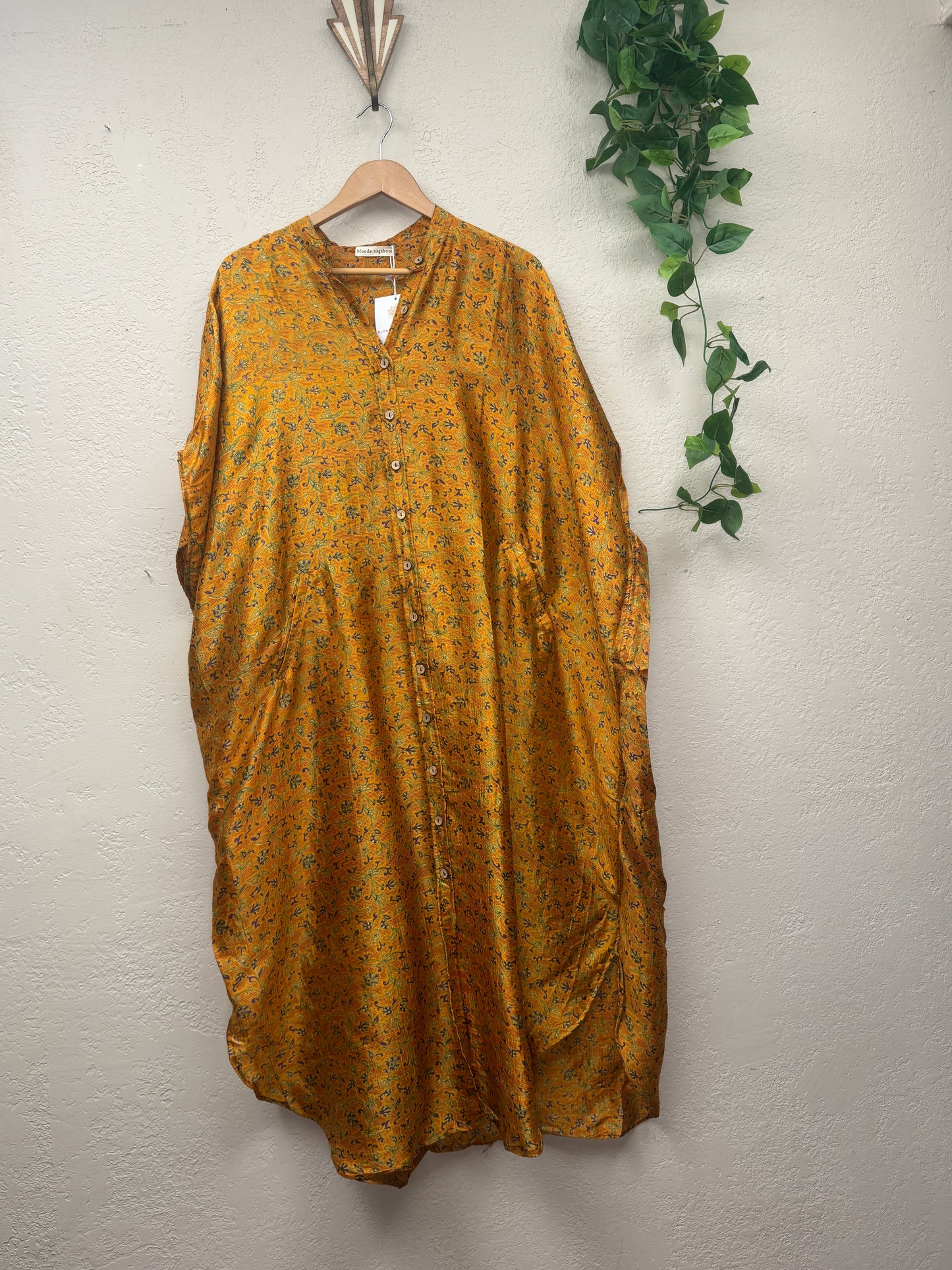 Boyfriend Dress ~ One Size ~ Sunspell