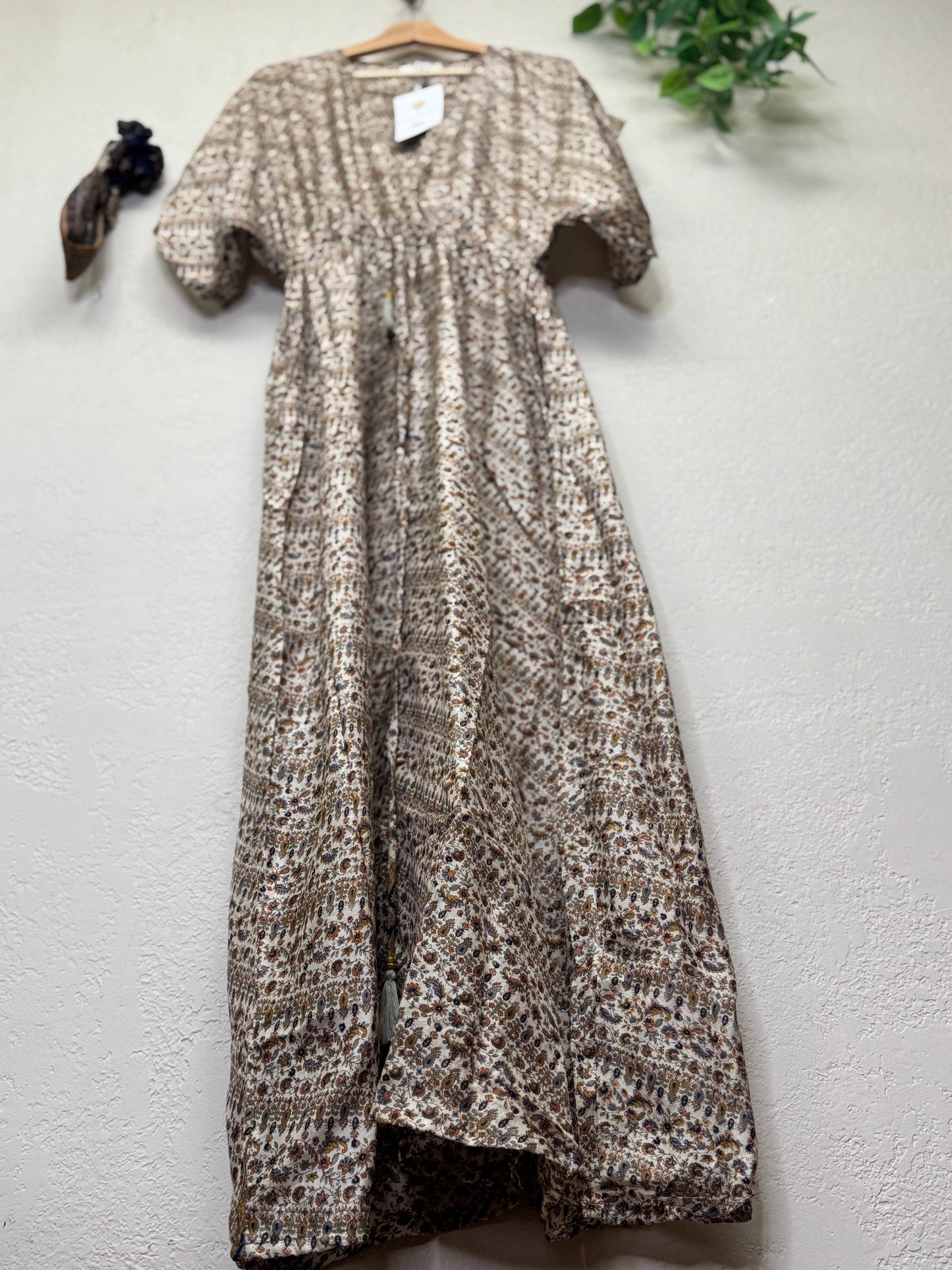 Isla Dress - One Size ~ Waltz of the Flowers