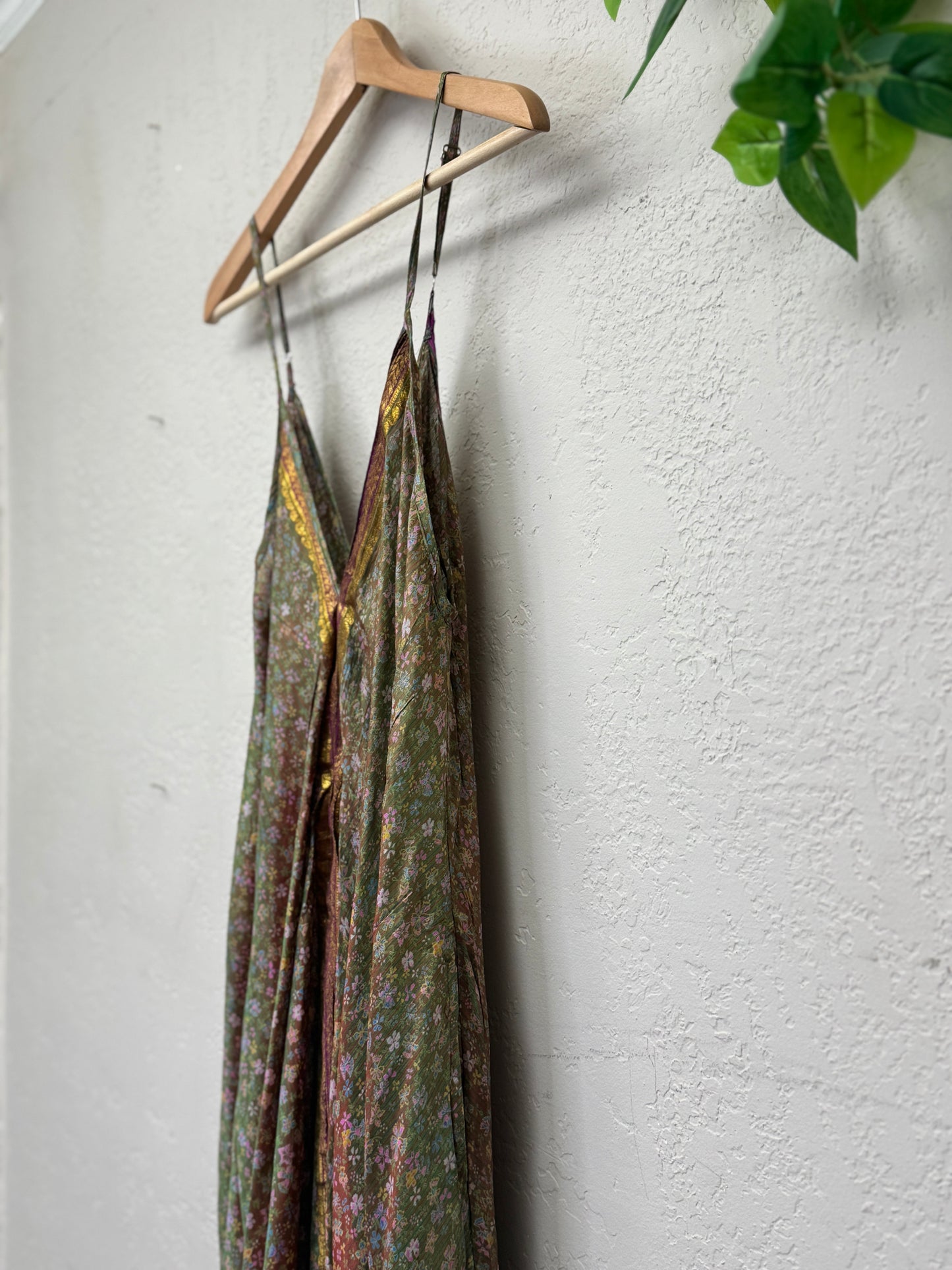 Aura Dress ~ One Size ~ Fairy Forest