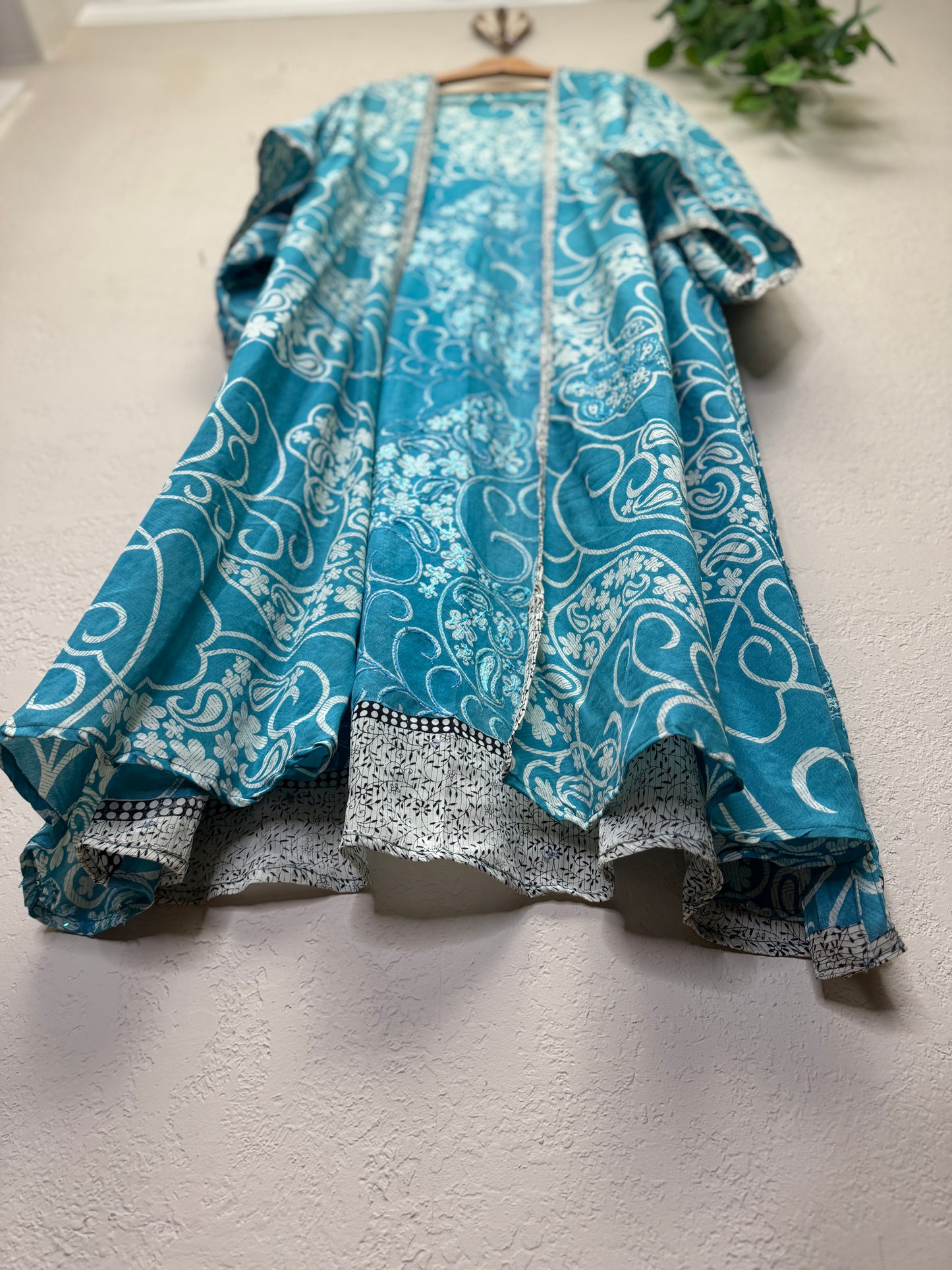 Sparkle Kimono - OS - Blue Swirl