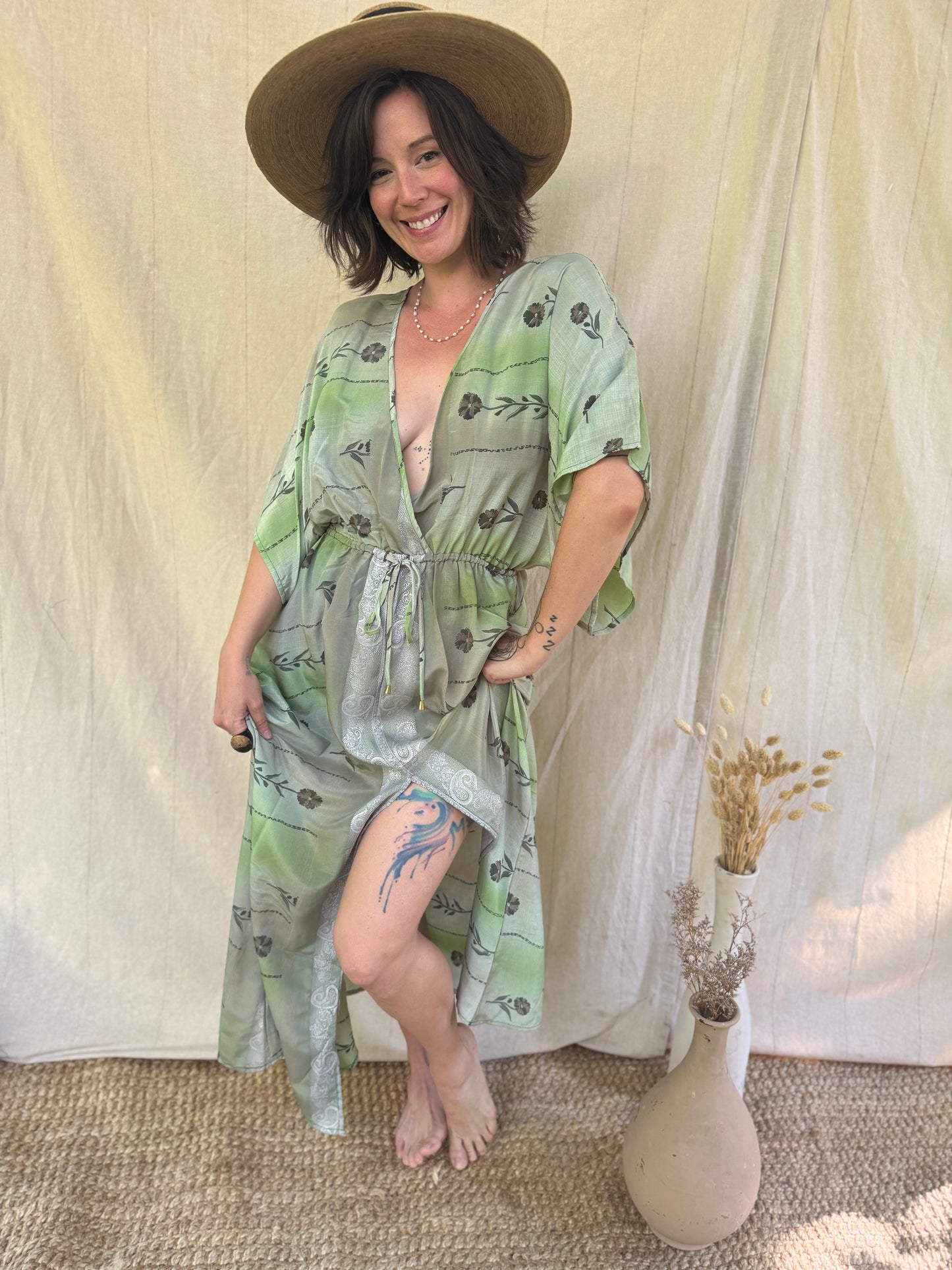 Isla Dress - L/XL - White Rabbit Adventures