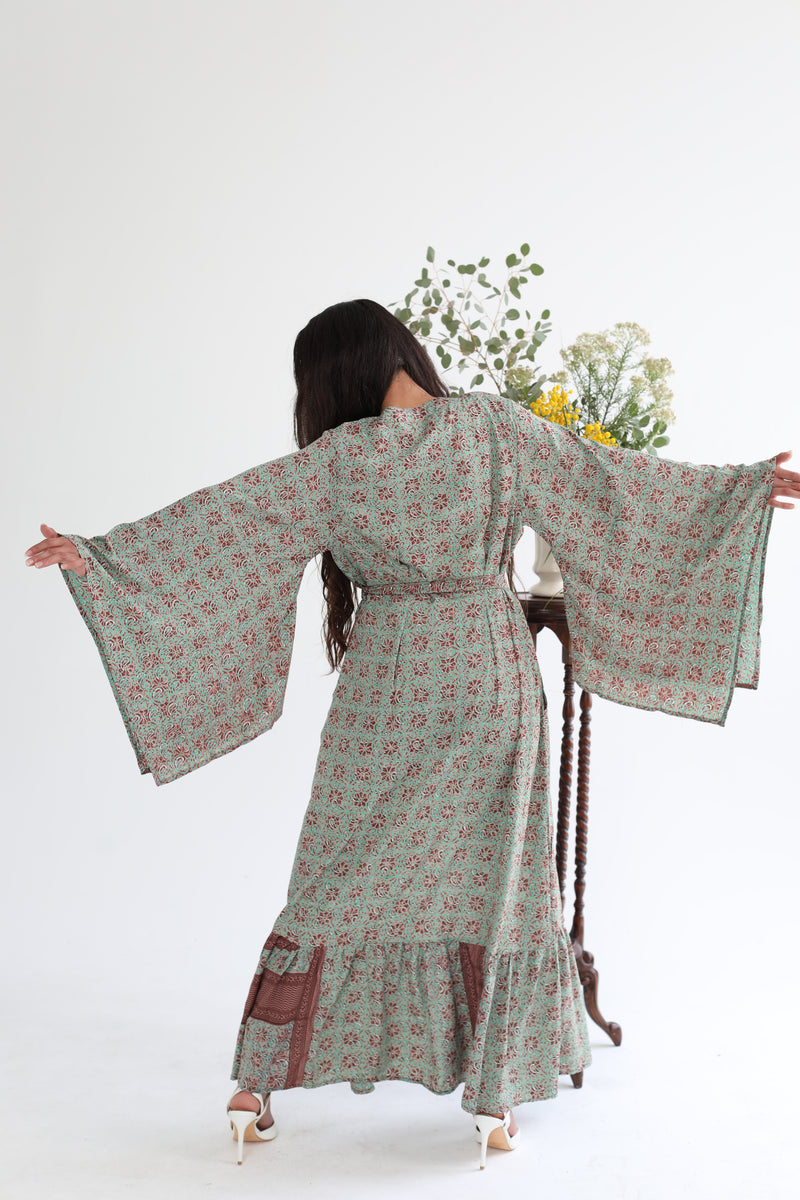 Femme Kimono - Pixie