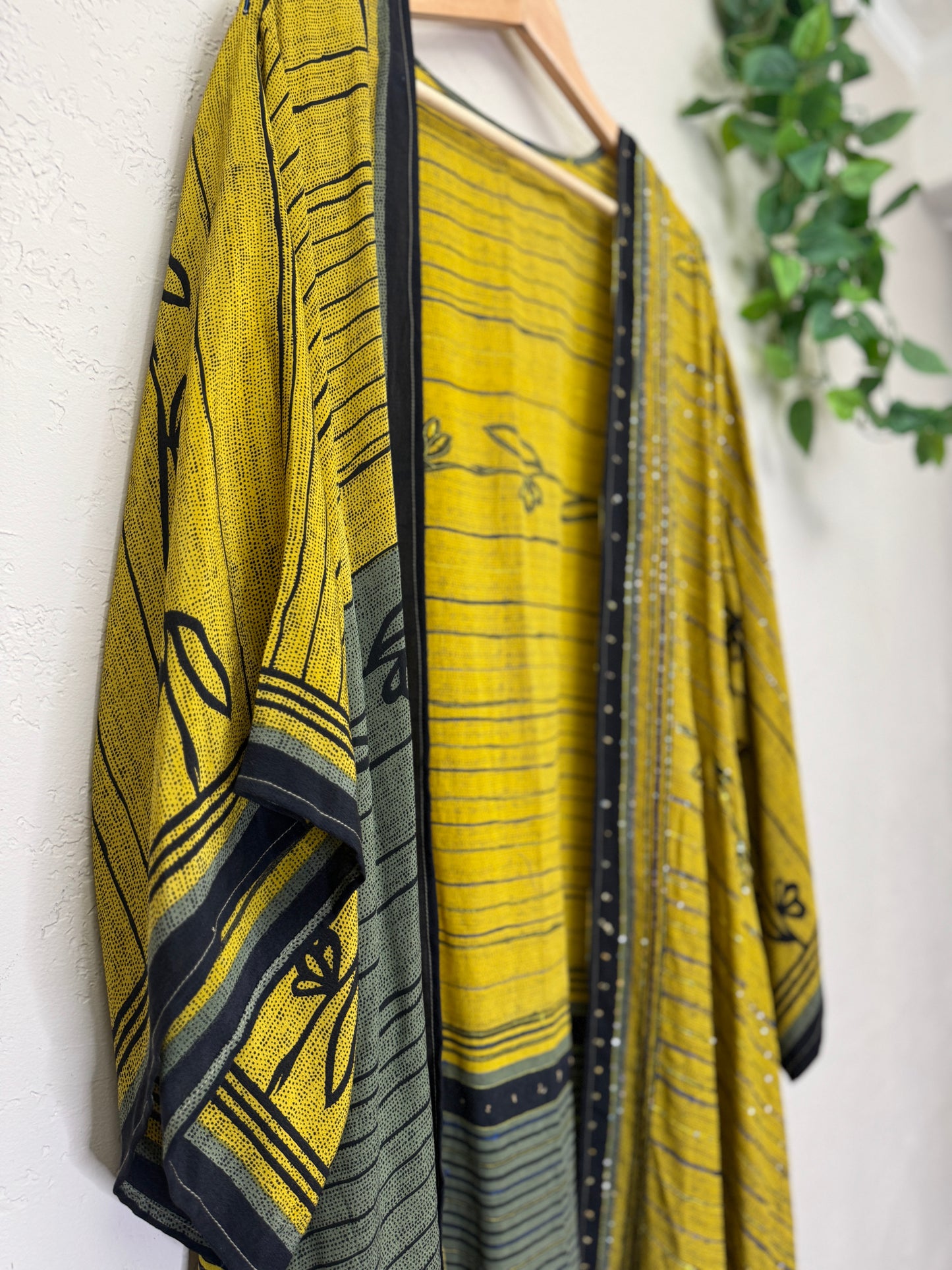 Sparkle Kimono - OS - Mellow Yellow
