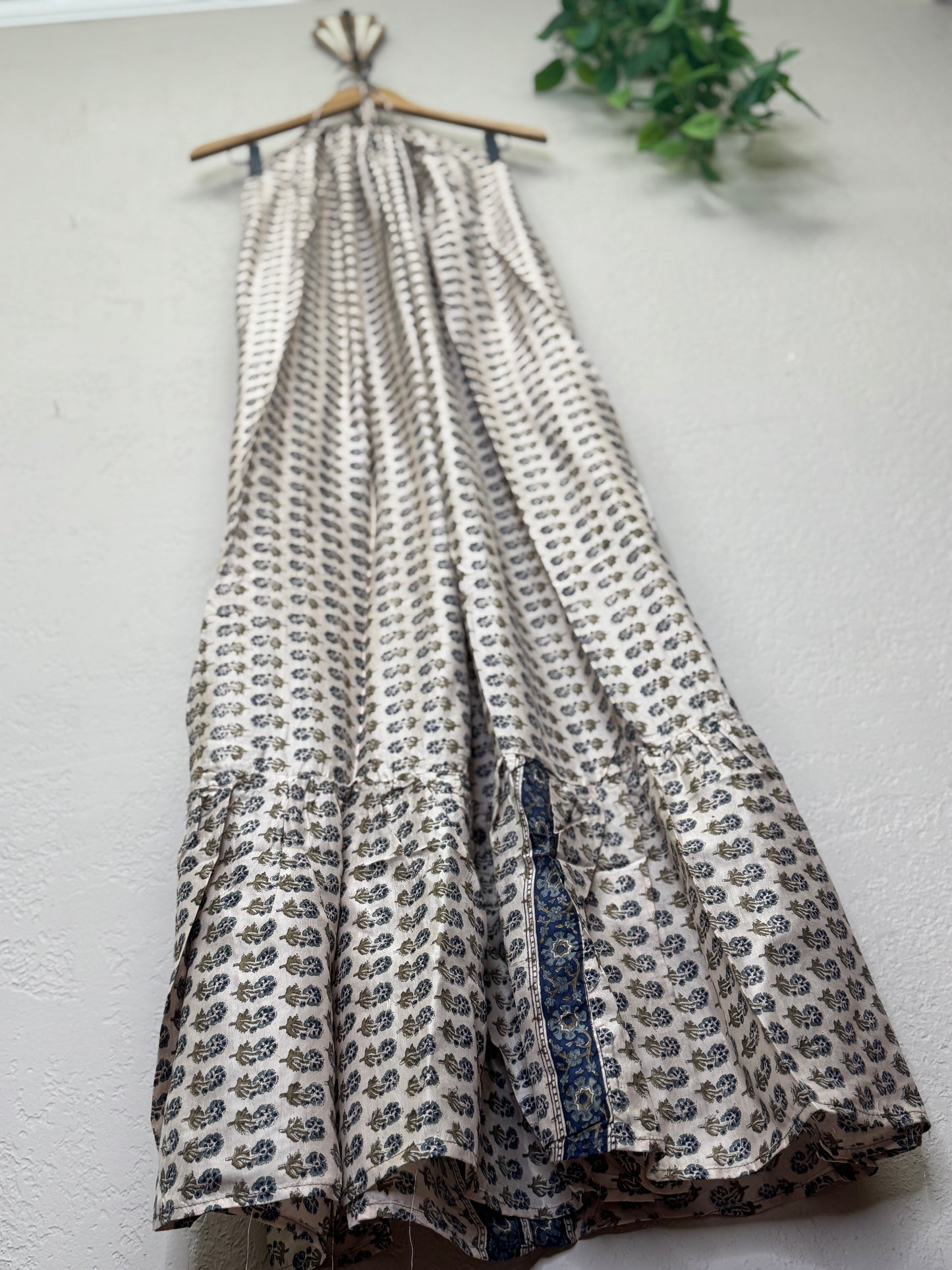 Sunshine Dress ~ OS ~ Classic Elegance