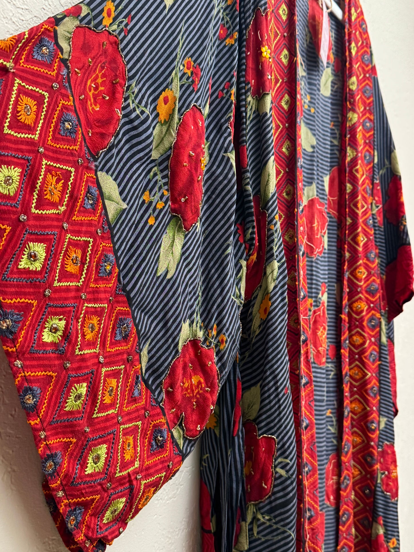 Sparkle Kimono - one size - Carmenita