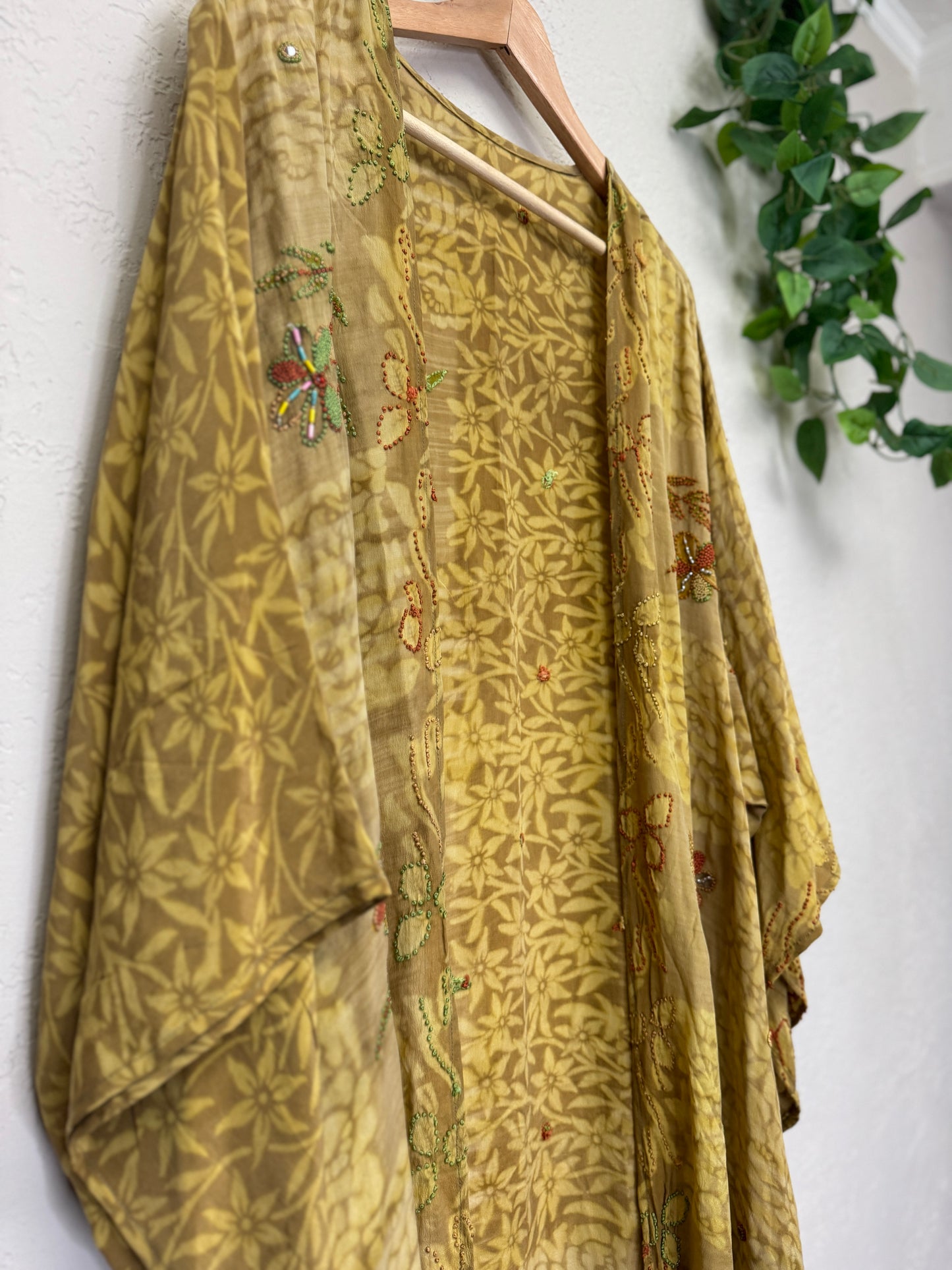 Sparkle Kimono - OS - Handiwork