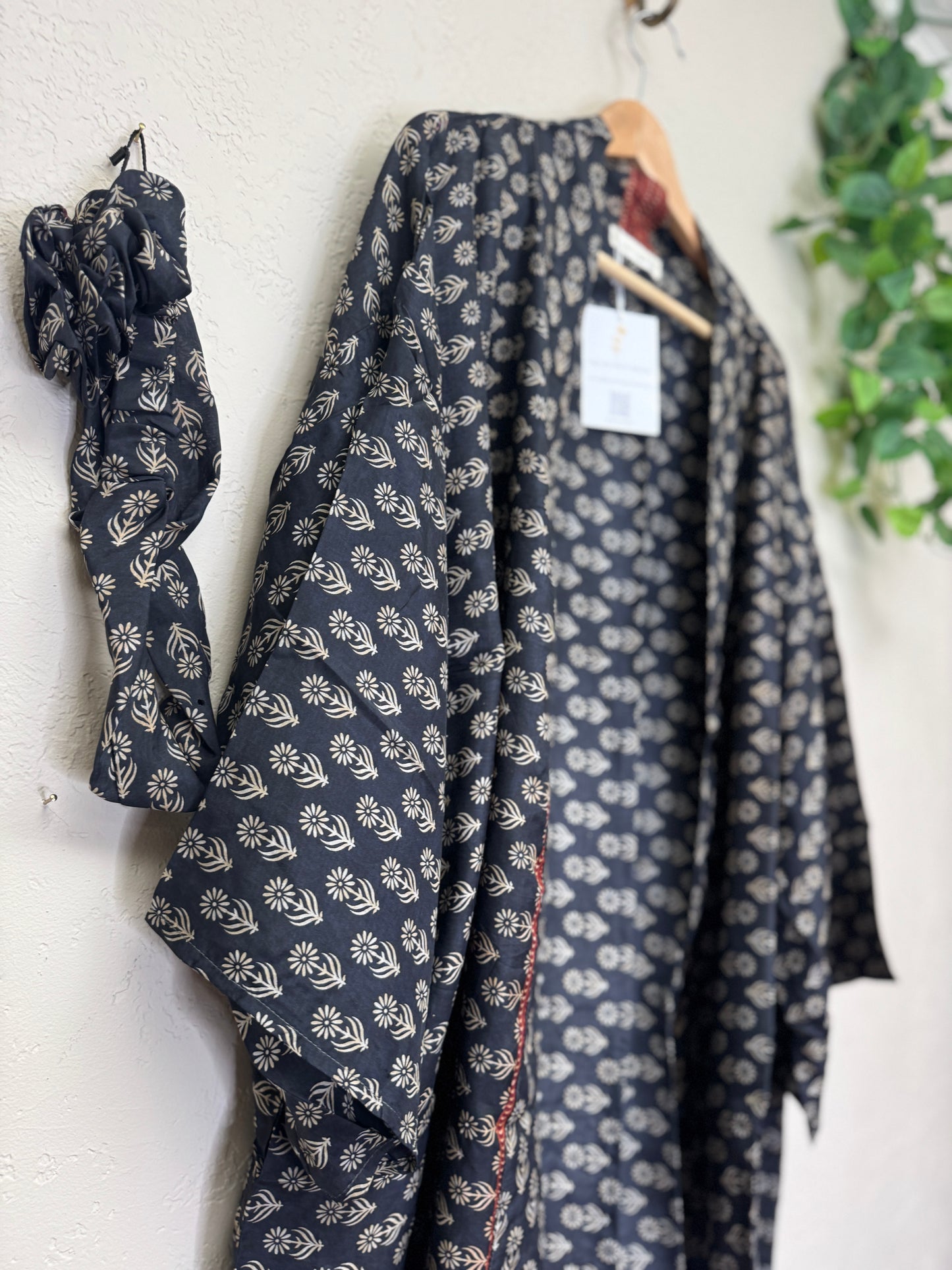 Mini Boho Robe ~ OS ~ Floral Motif