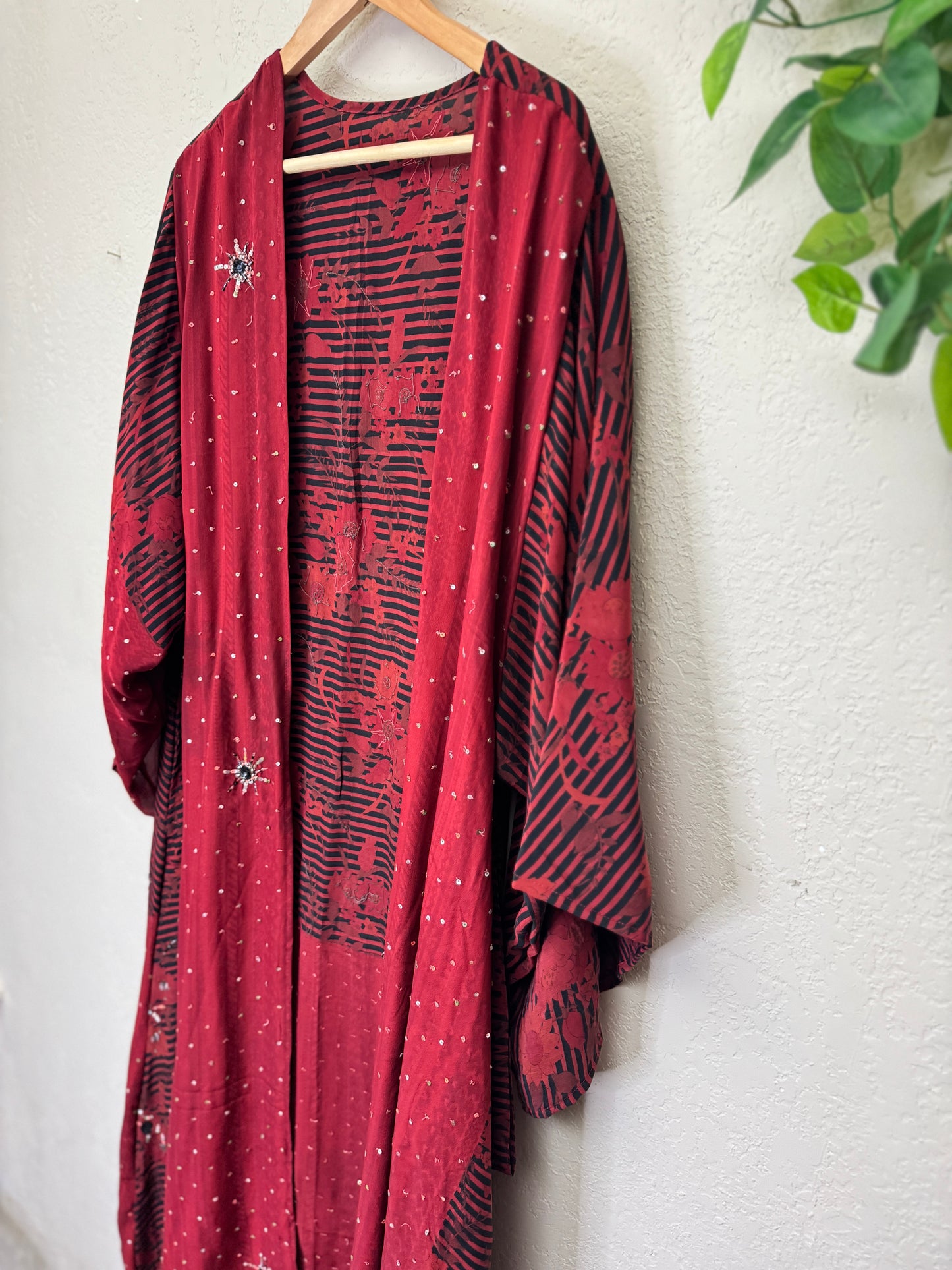Sparkle Kimono - OS - Crimson