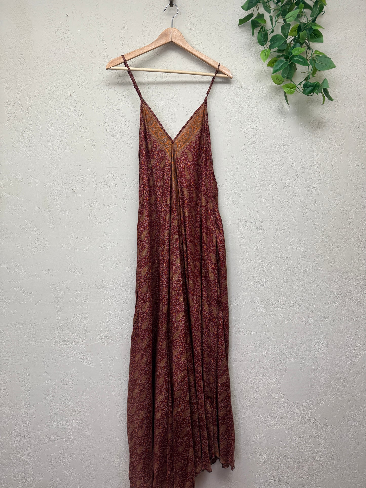 Aura Dress ~ One Size ~ Brick Red Paisley Dreams