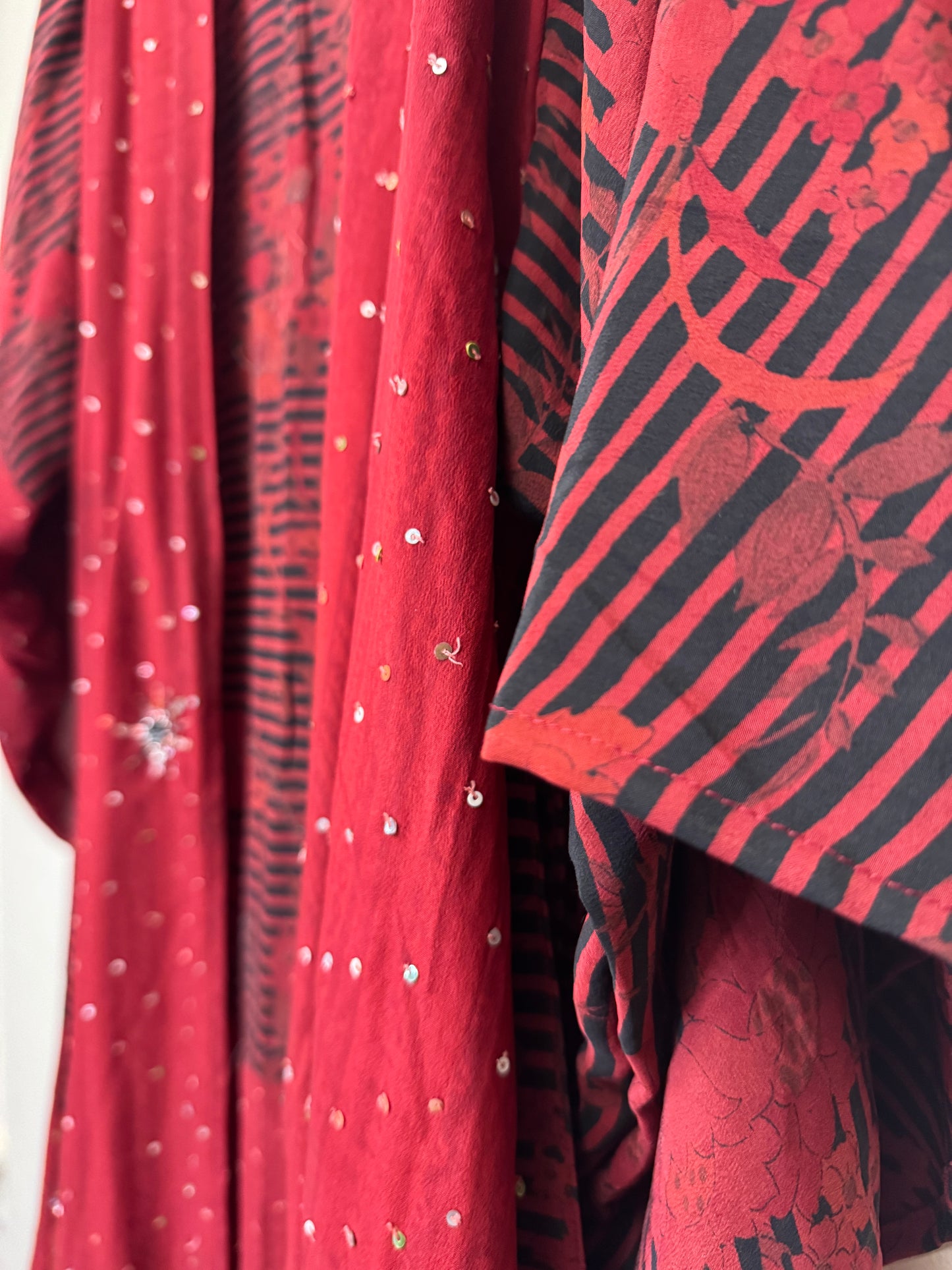Sparkle Kimono - OS - Crimson