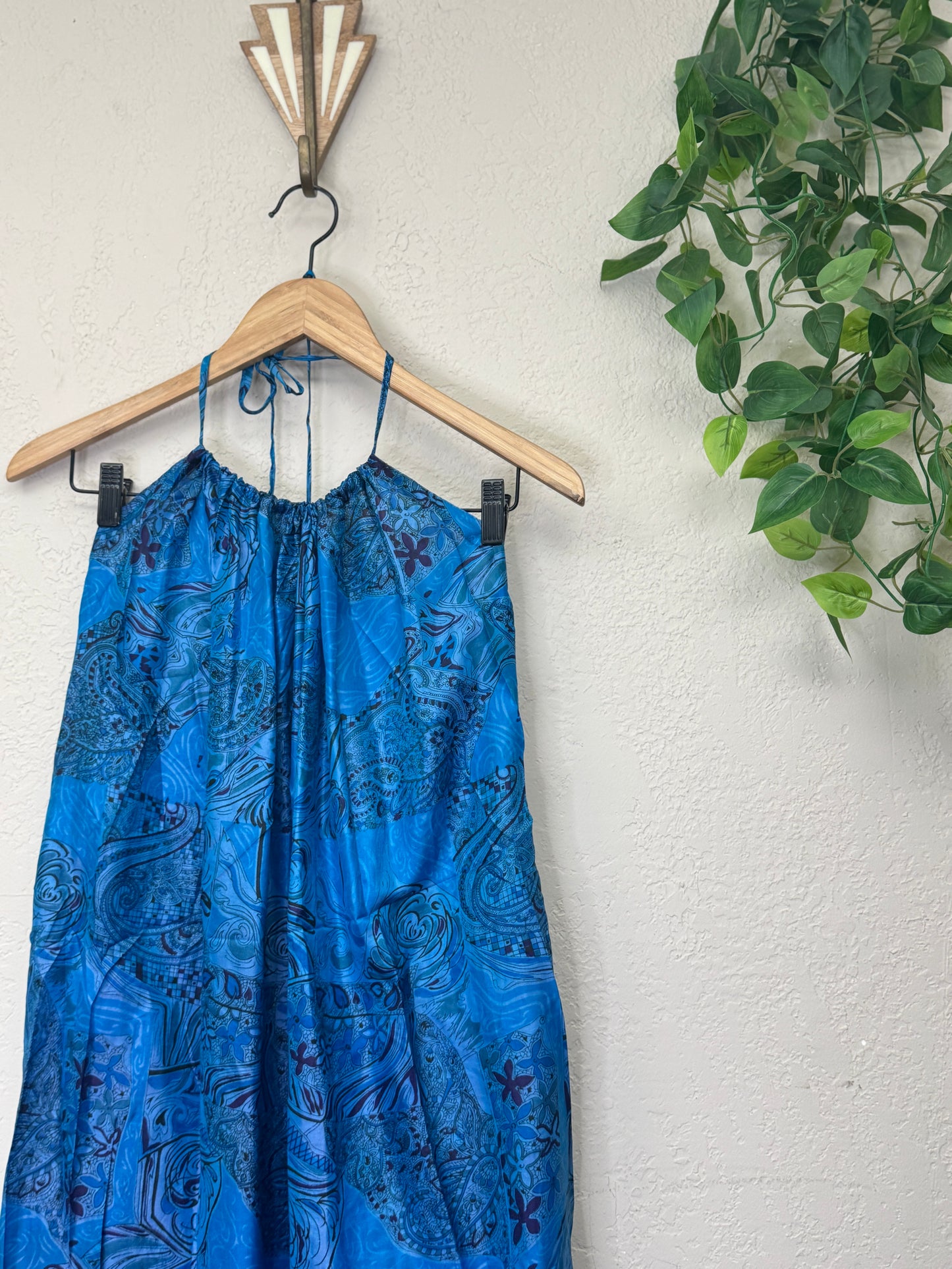 Sunshine Dress ~ OS ~ Azure Eyes