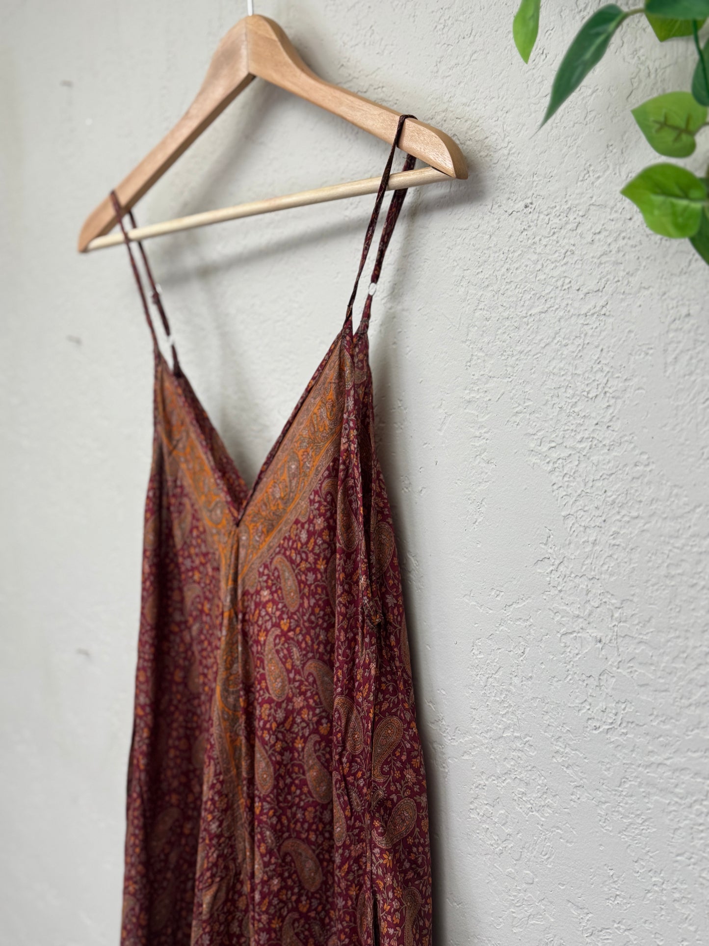 Aura Dress ~ One Size ~ Brick Red Paisley Dreams