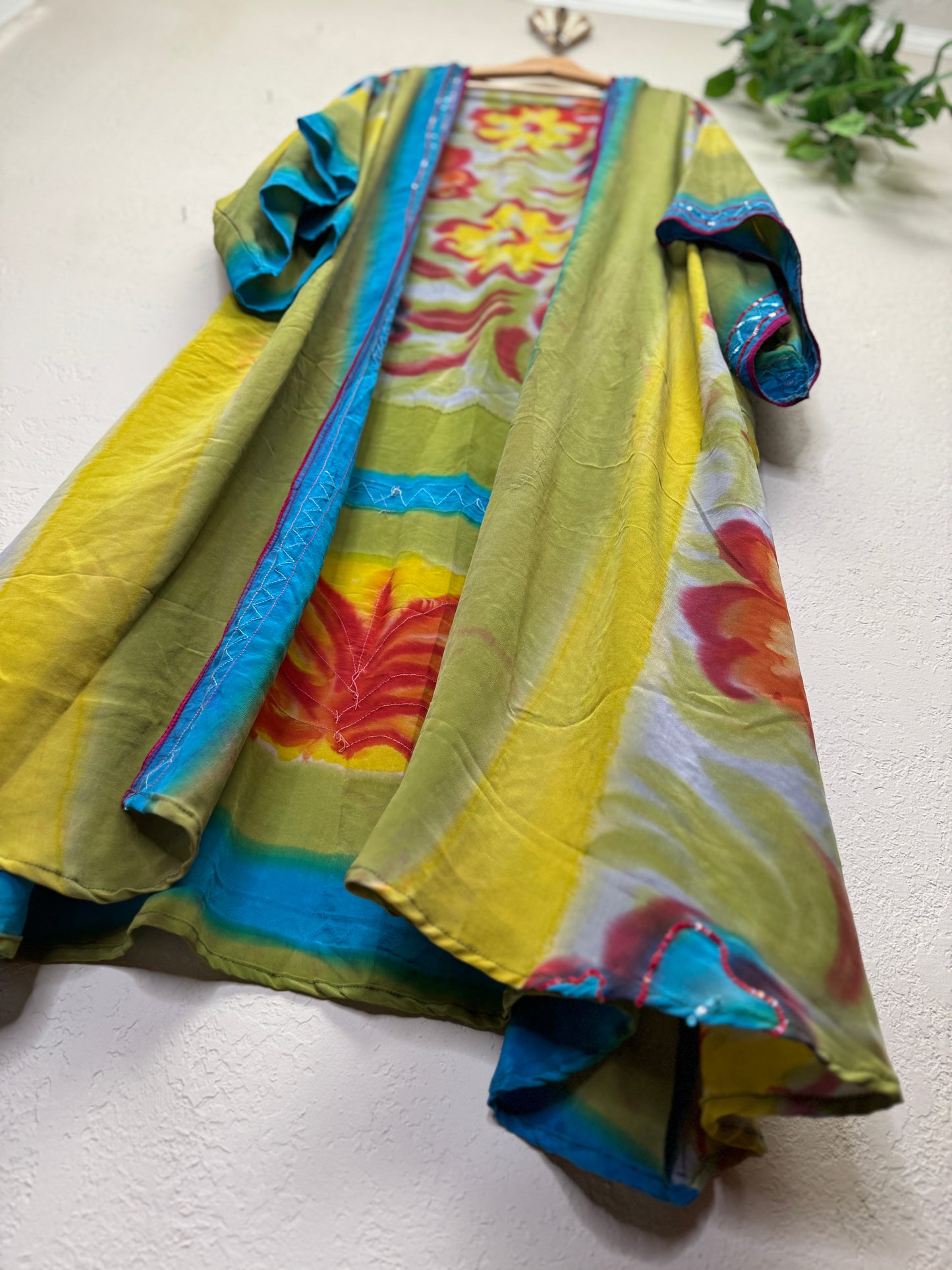 Sparkle Kimono - OS - Mega