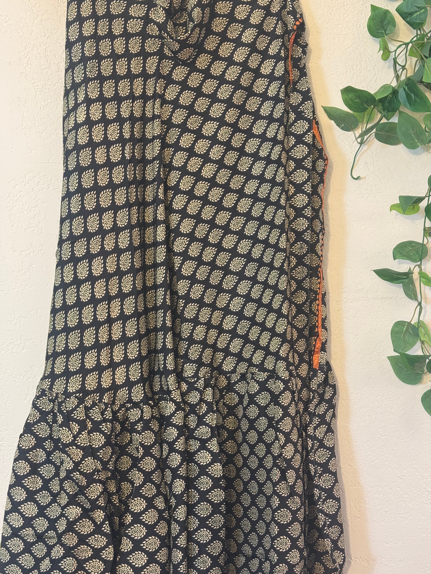 Buttercup Wrap Skirt ~ OS ~ Black + White