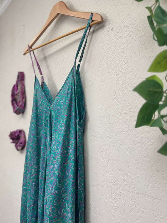 Aura Dress ~ One Size ~ Dreamseed