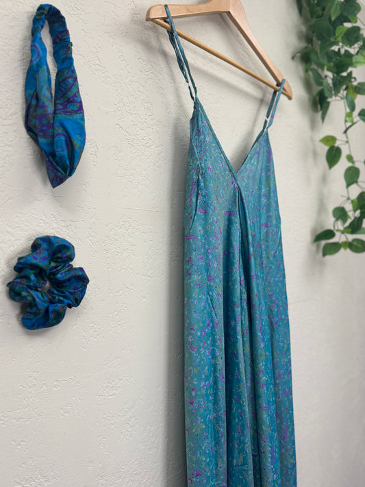 Aura Dress ~ One Size ~ Mistflower