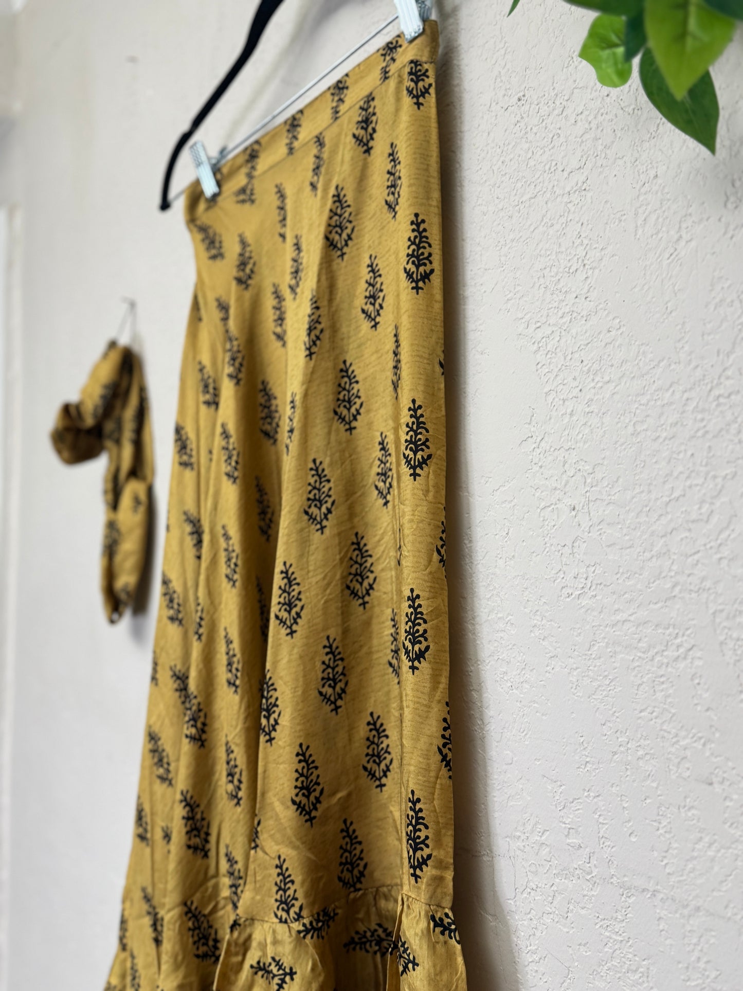 Buttercup Wrap Skirt ~ OS ~ Golden Empress