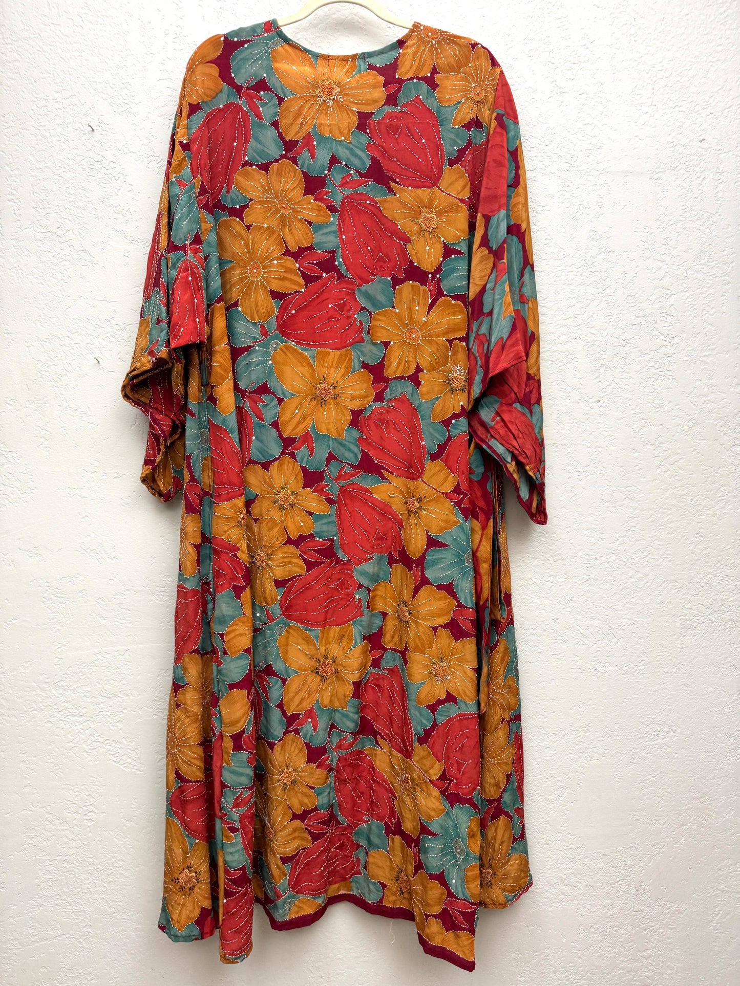 Sparkle Kimono - one size - Embroidered Magic