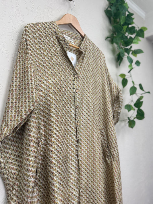 Boyfriend Dress ~ One Size ~Honey Cream