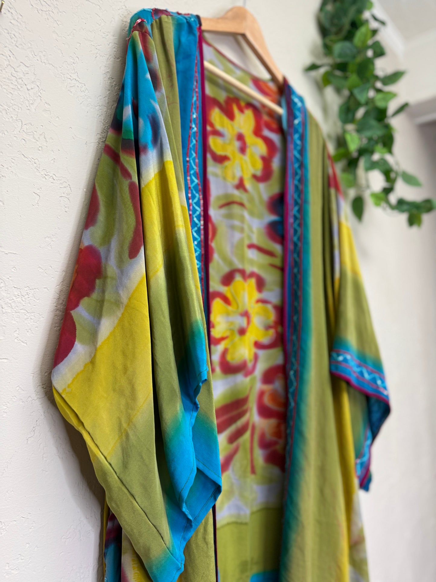Sparkle Kimono - OS - Mega