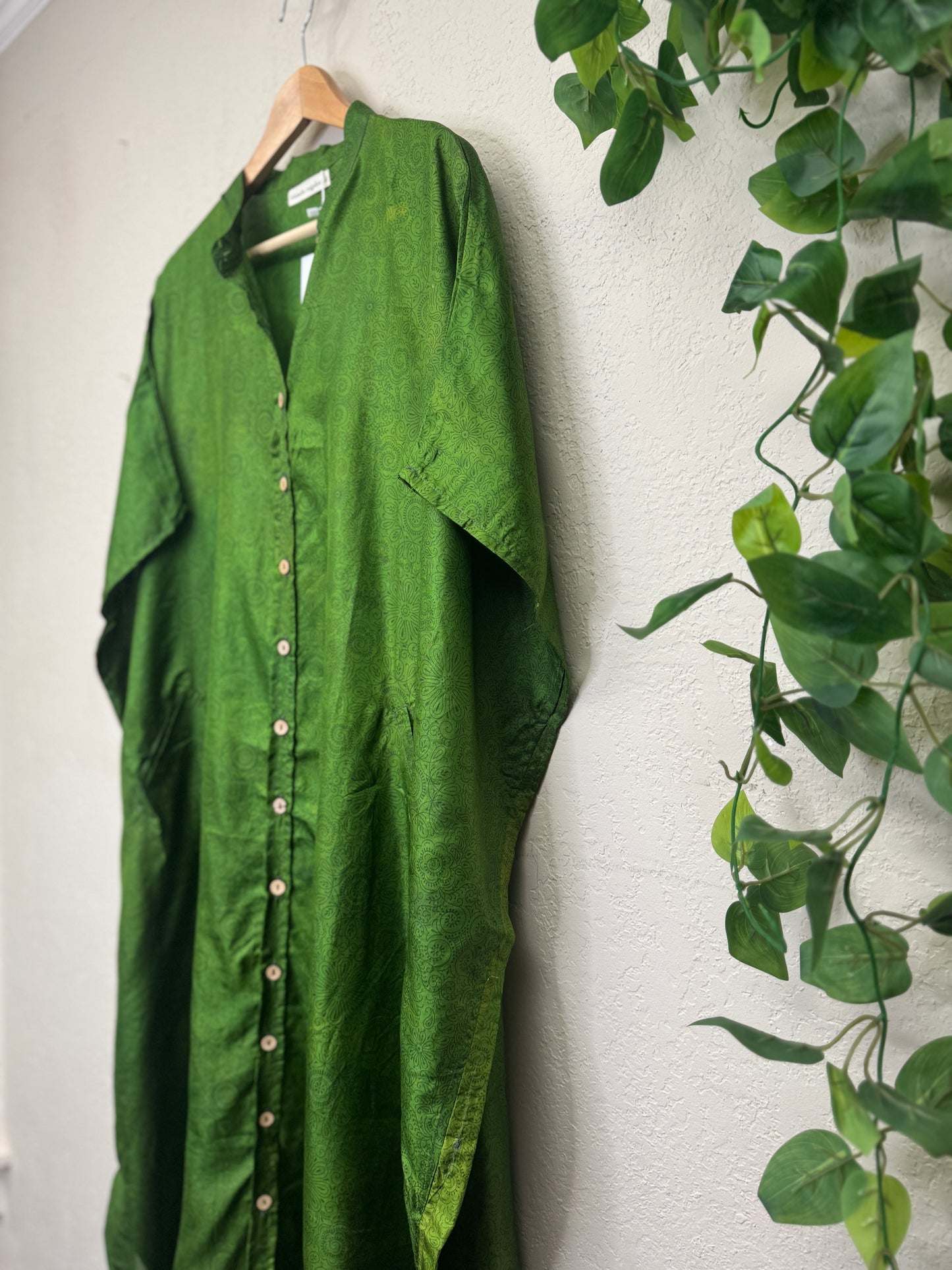 Boyfriend Dress ~ One Size ~ Lime Leaf