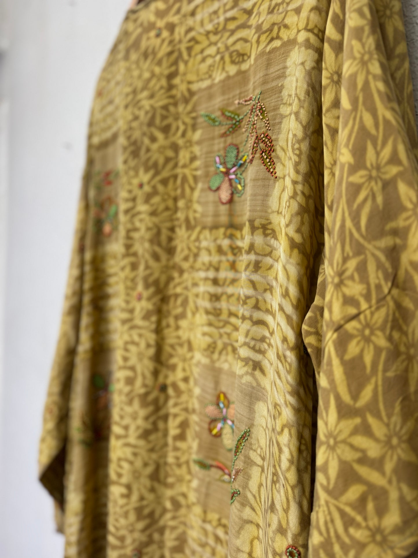 Sparkle Kimono - OS - Handiwork