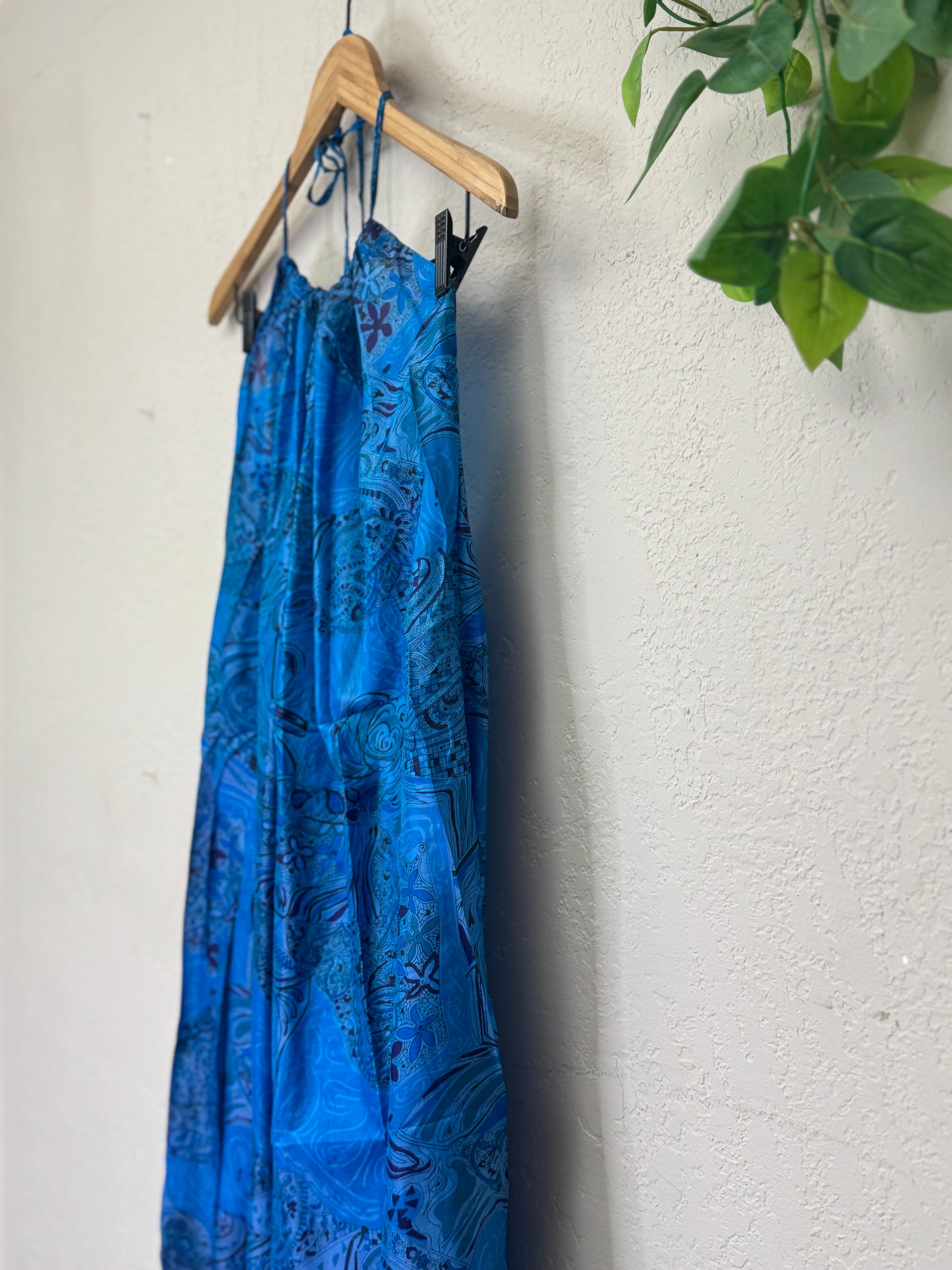 Sunshine Dress ~ OS ~ Azure Eyes