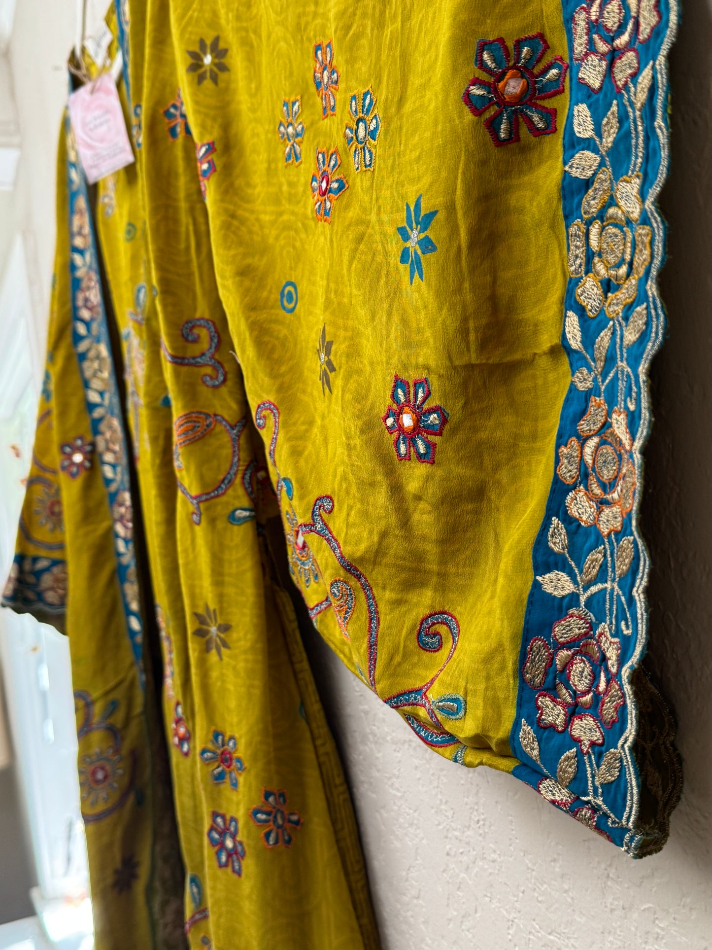 Sparkle Kimono - one size - Joy