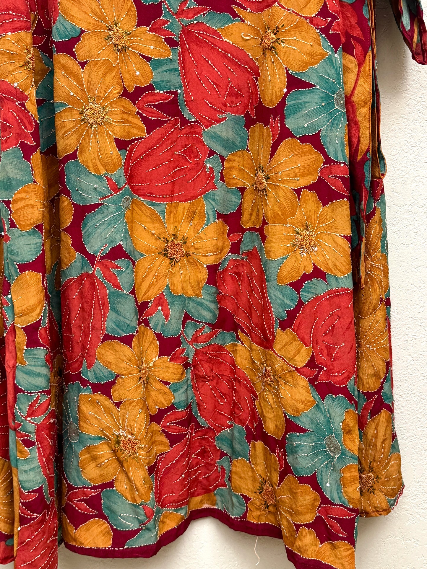 Sparkle Kimono - one size - Embroidered Magic