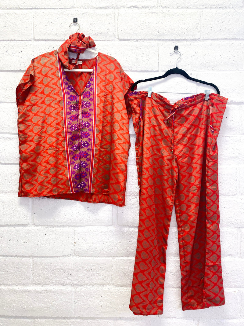 Lounge Set - S/M - Red Hot