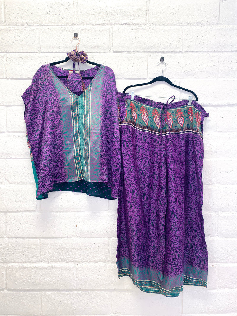 Lounge Set - L/XL - Into The Mystic