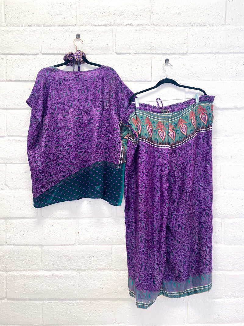 Lounge Set - L/XL - Into The Mystic